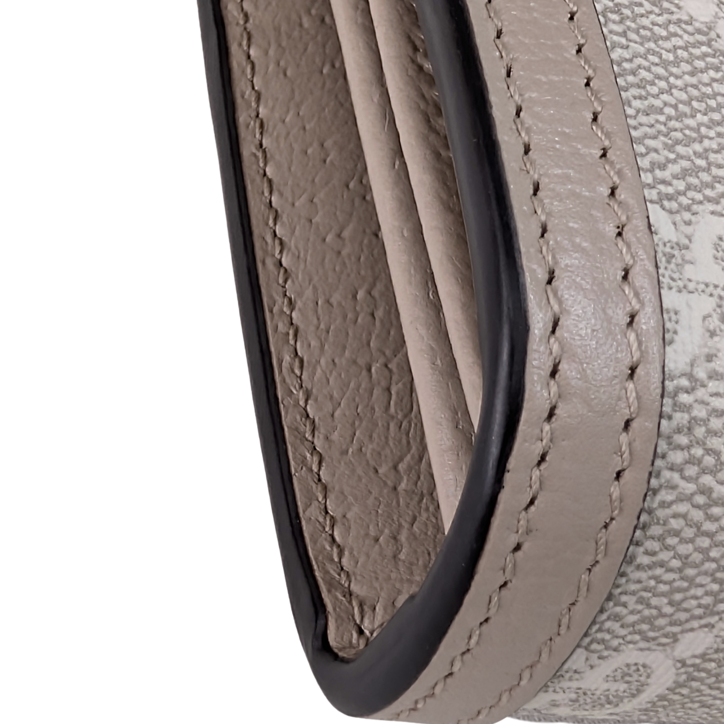 Gucci Dionysus GG Supreme Chain Wallet Beige