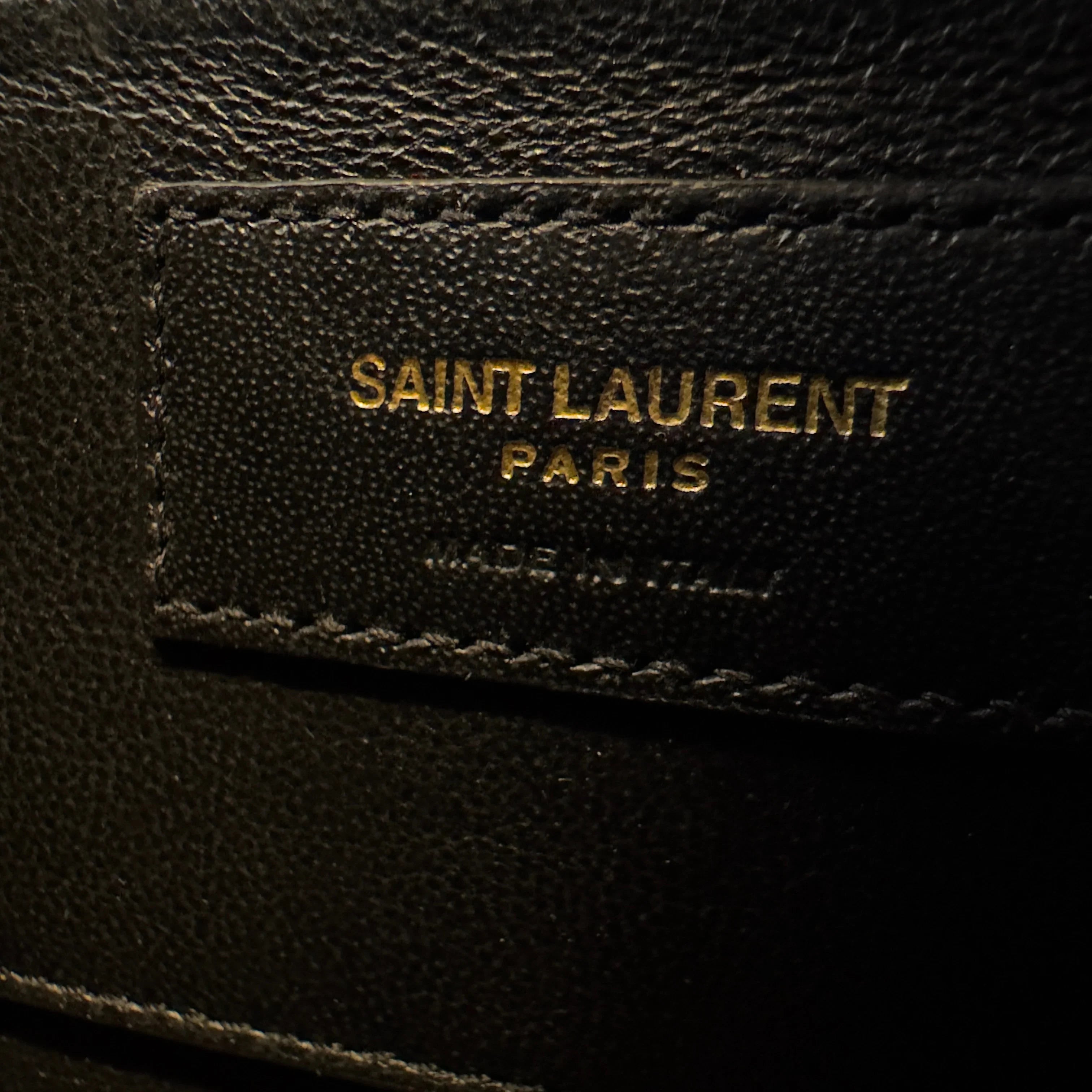 Yves Saint Laurent Patent Matelasse Vicky Vanity Crossbody Bag Black - Lost Designer