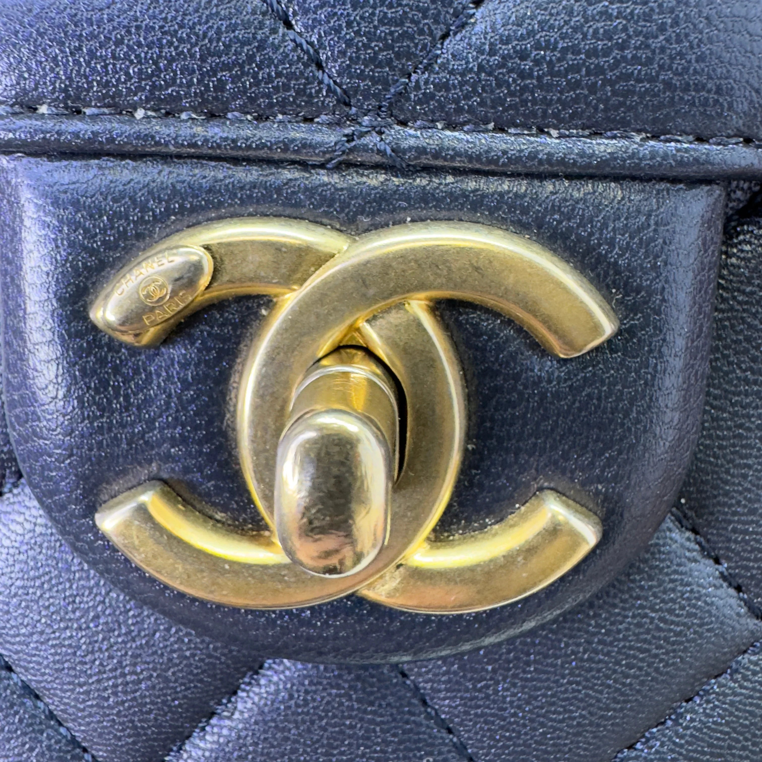 Chanel Iridescent Chic Pearls Lambskin Crossbody Bag Navy Blue - Lost Designer