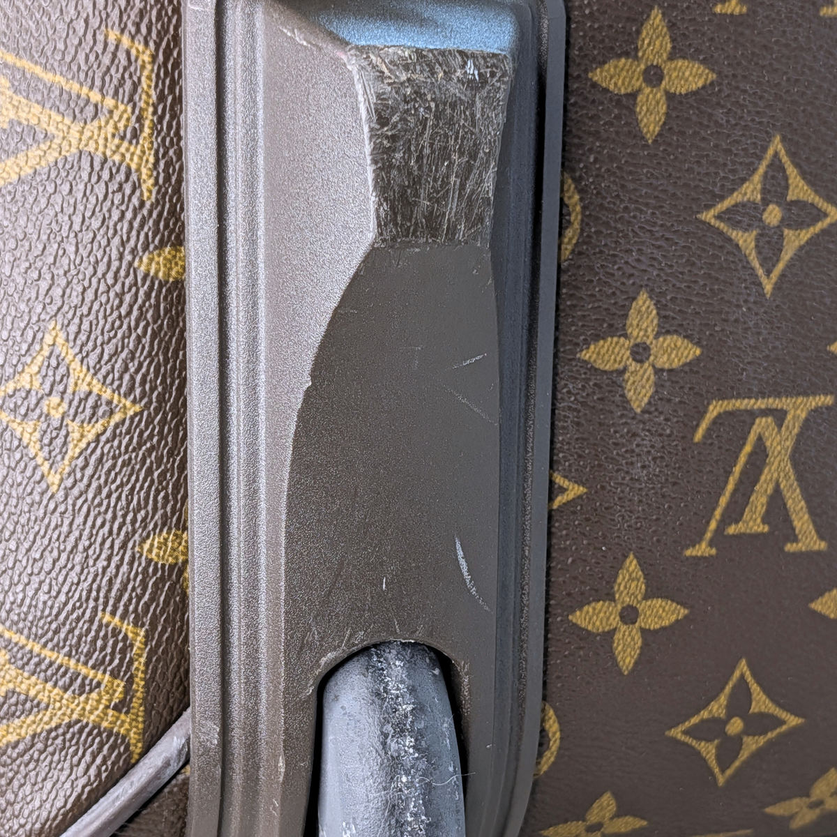 Louis Vuitton Pegase 55 Suitcase Monogram
