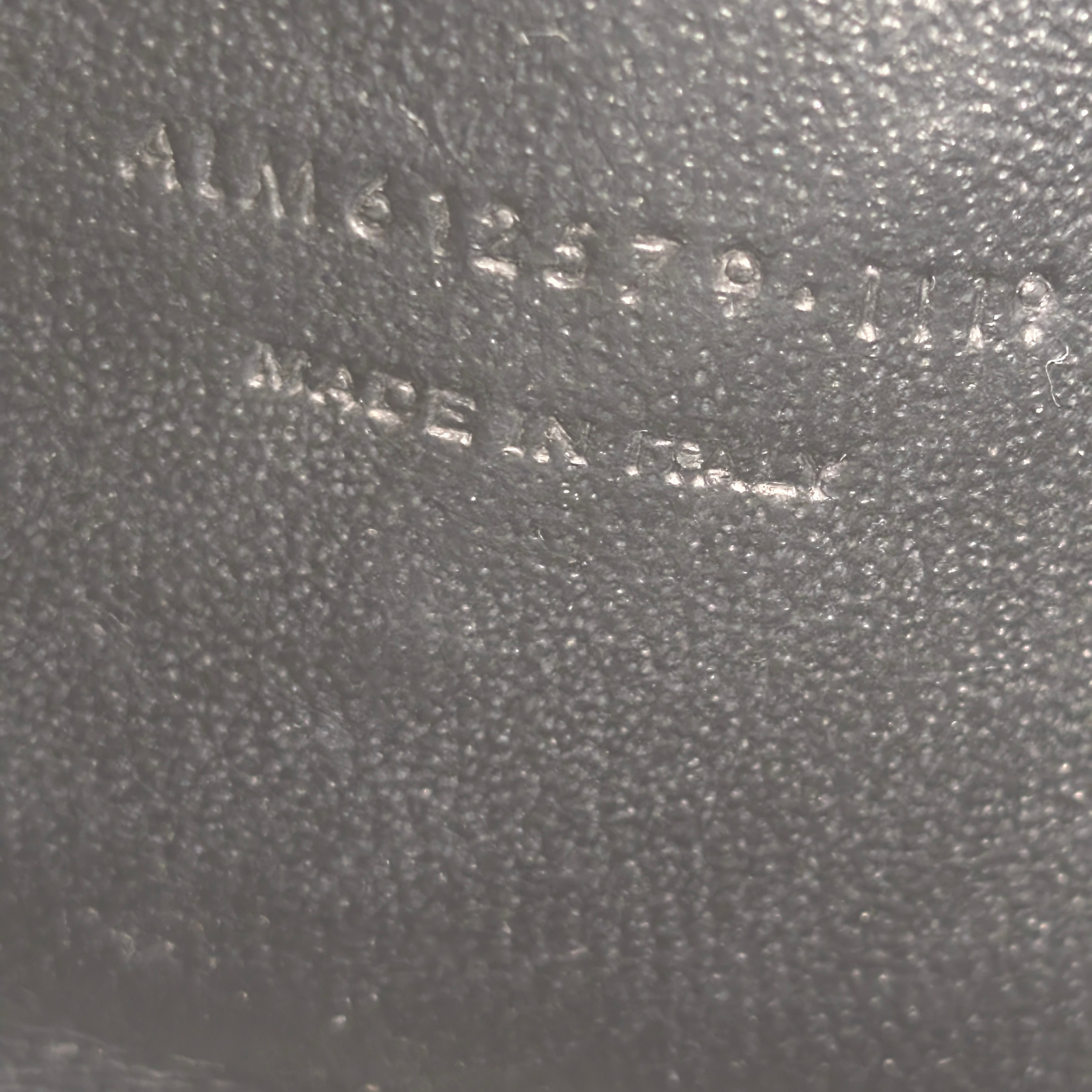 Saint Laurent Lou Mini Grain leather camera bag SHW