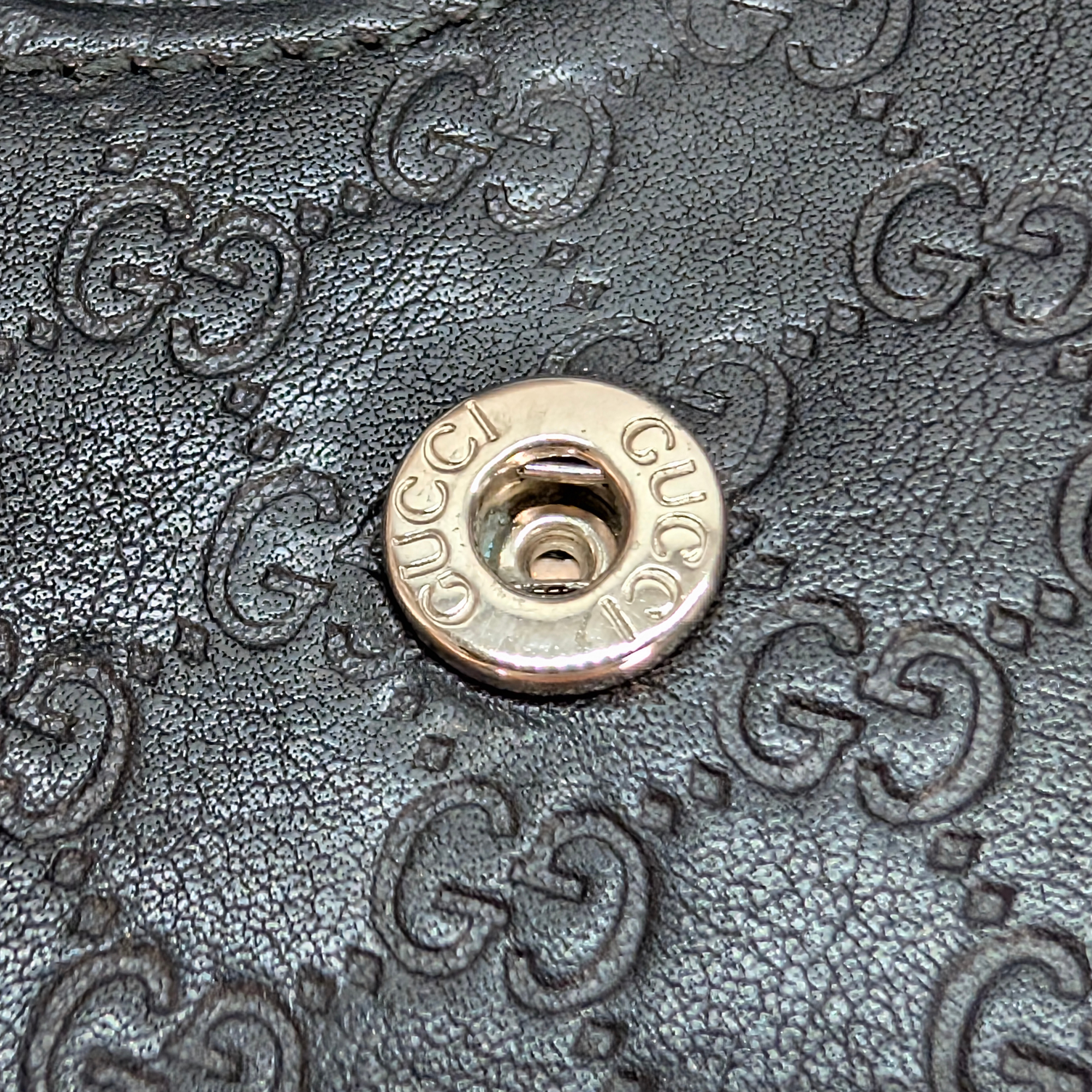 Gucci Microguccissima Clutch Wallet Black