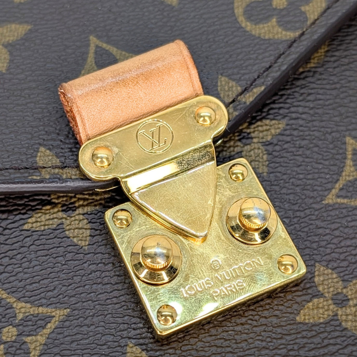 Louis Vuitton Pochette Métis Monogram