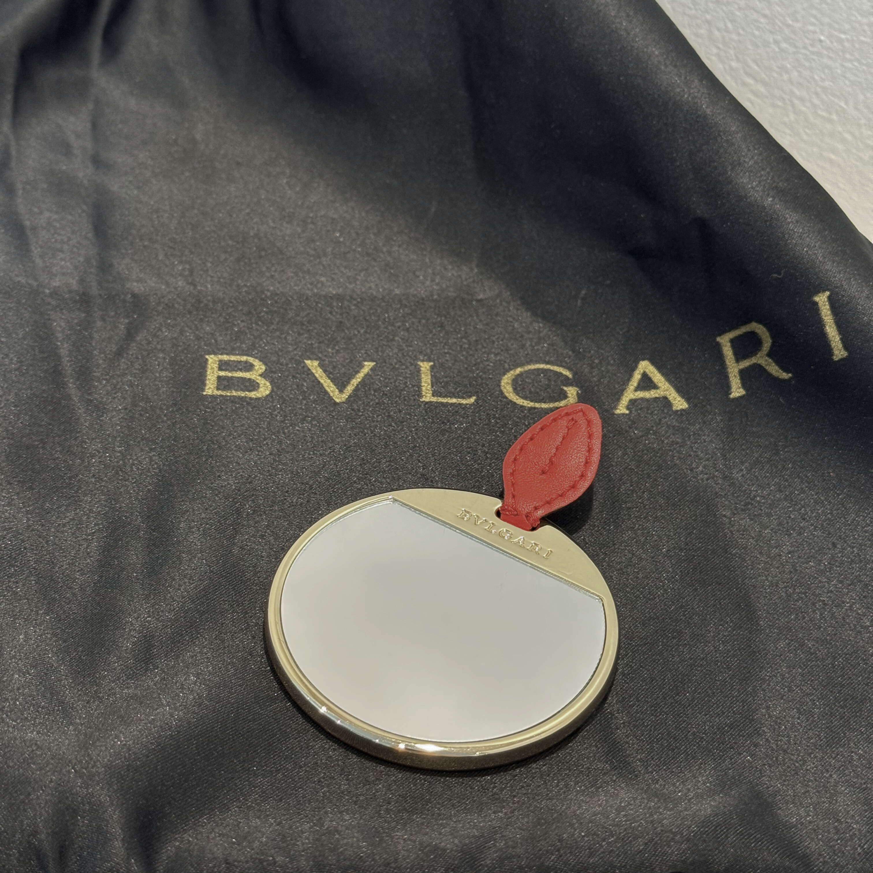 Bvlgari Serpent Forever Shoulder Bag Calfskin Red
