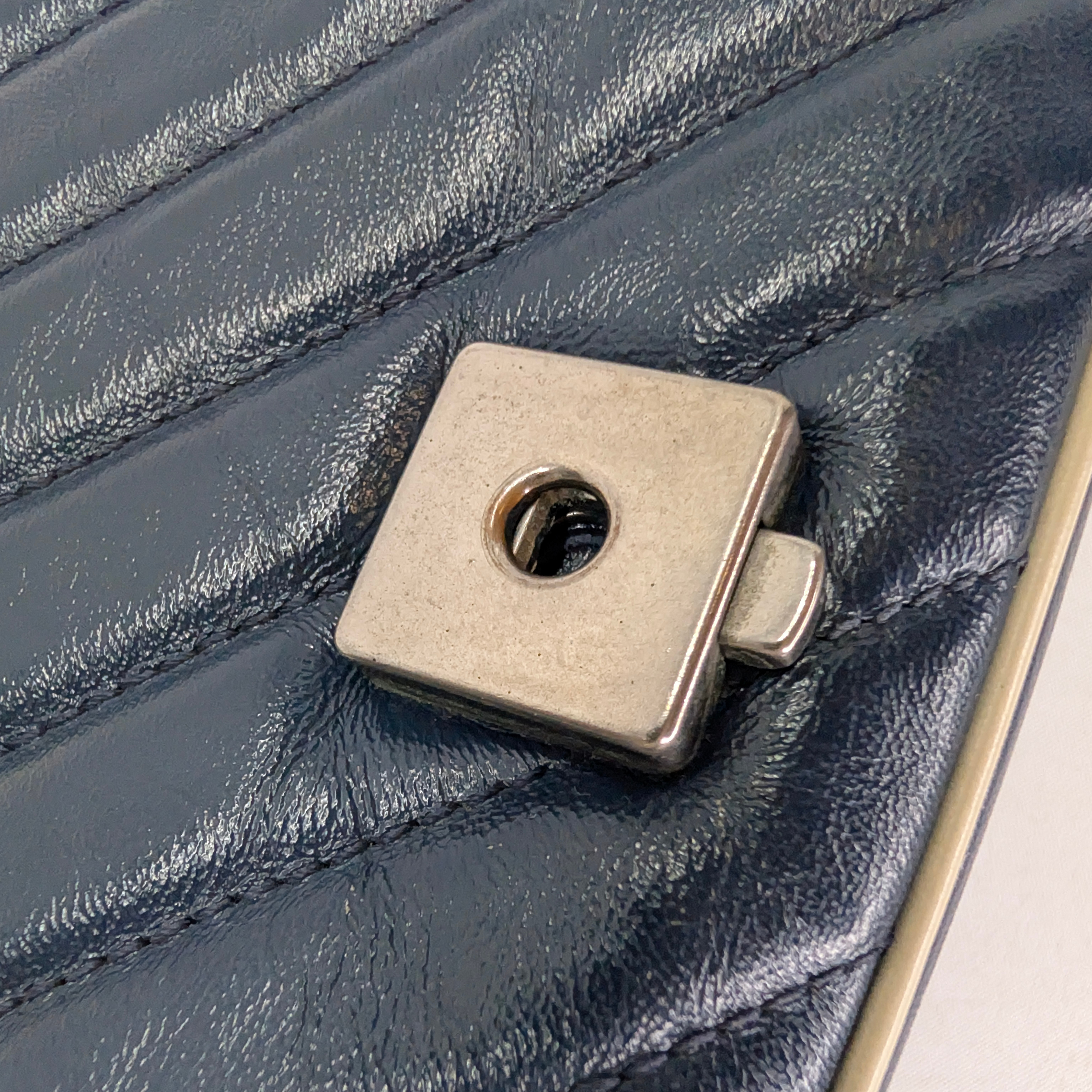 Gucci GG Marmont Matelassé Torchon Flap Crossbody Bag Navy White