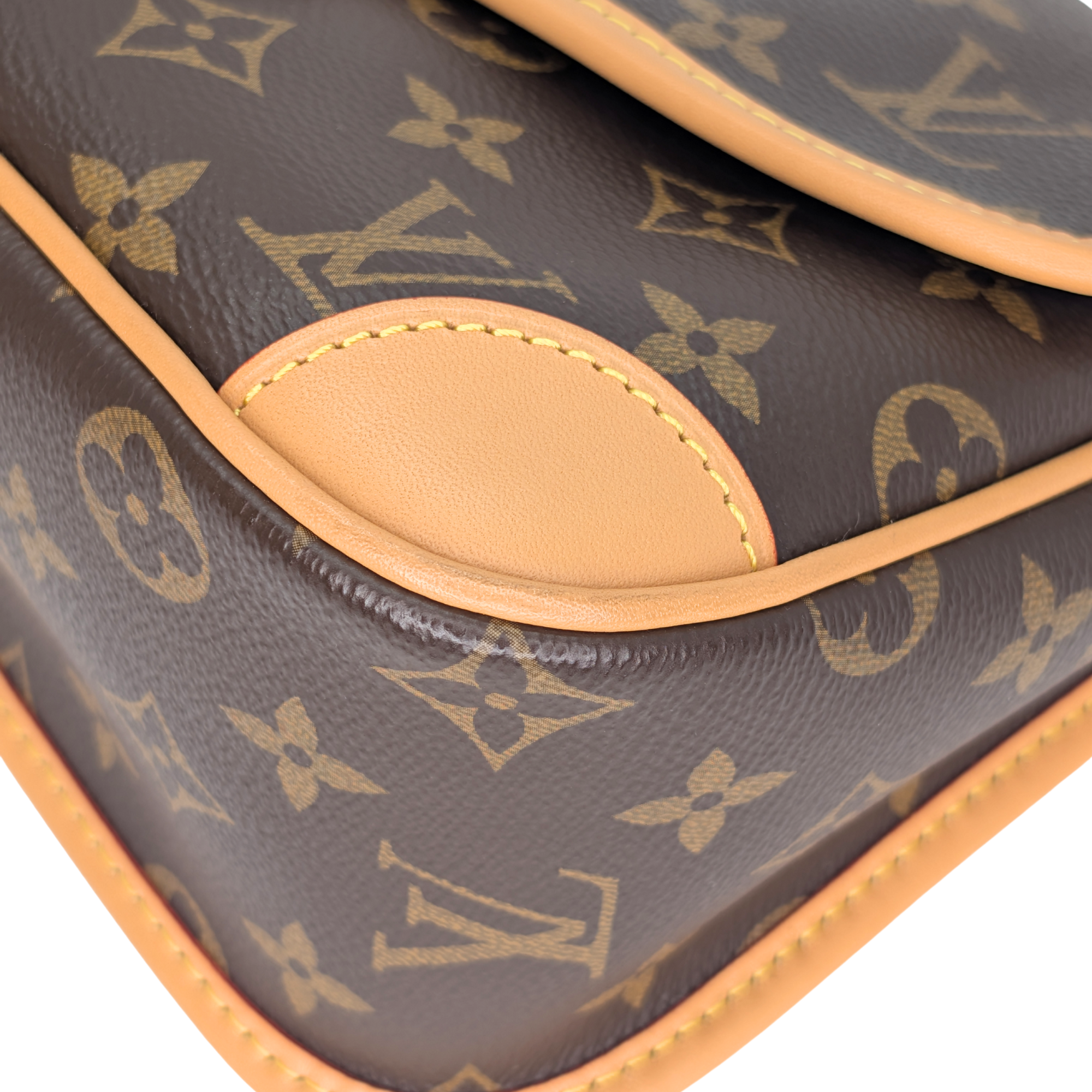 Louis Vuitton Diane Monogram Handbag