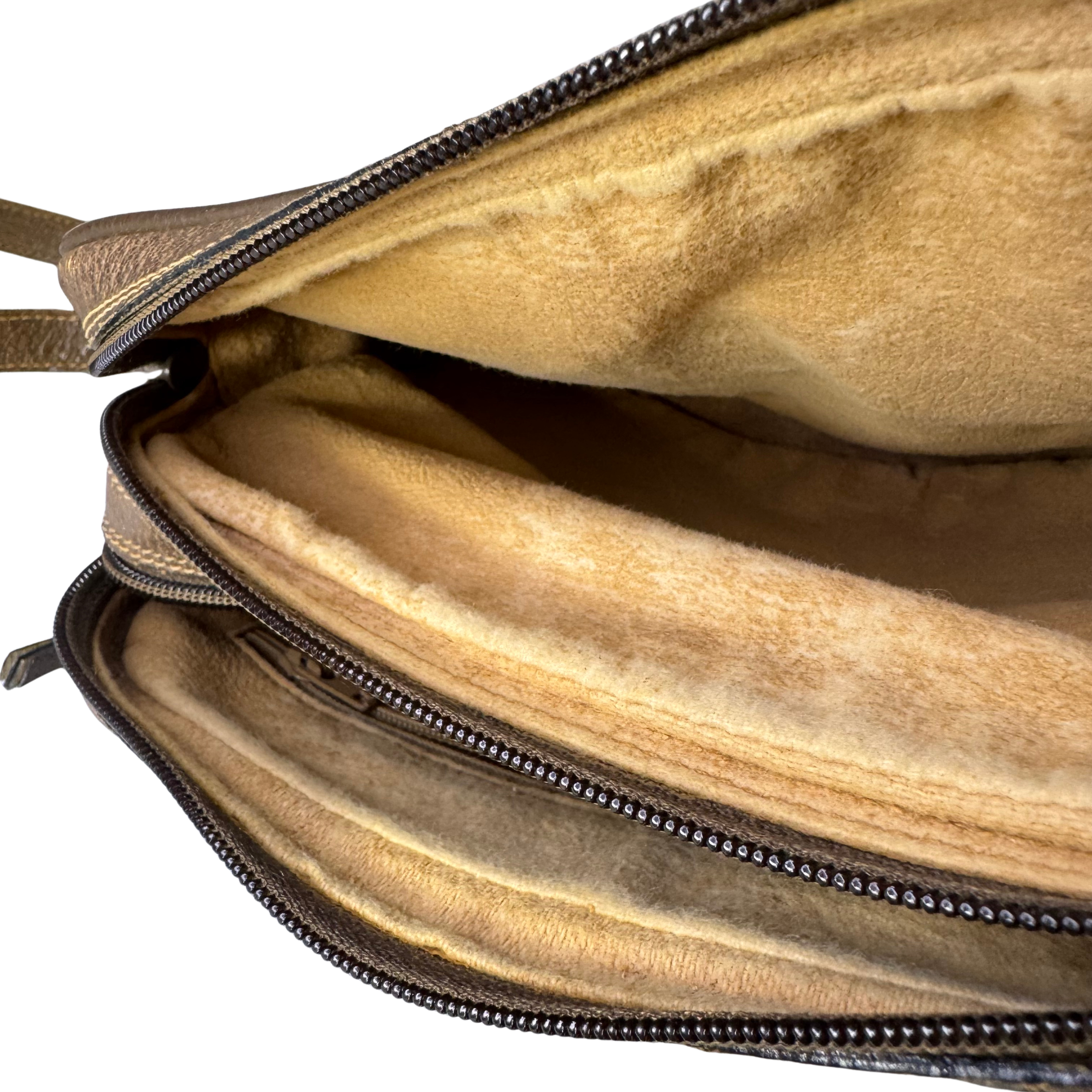 Gucci GG Supreme Crossbody Messenger Bag Beige