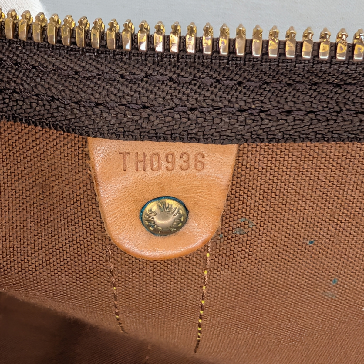 Louis Vuitton Keepall Bandouliere 60