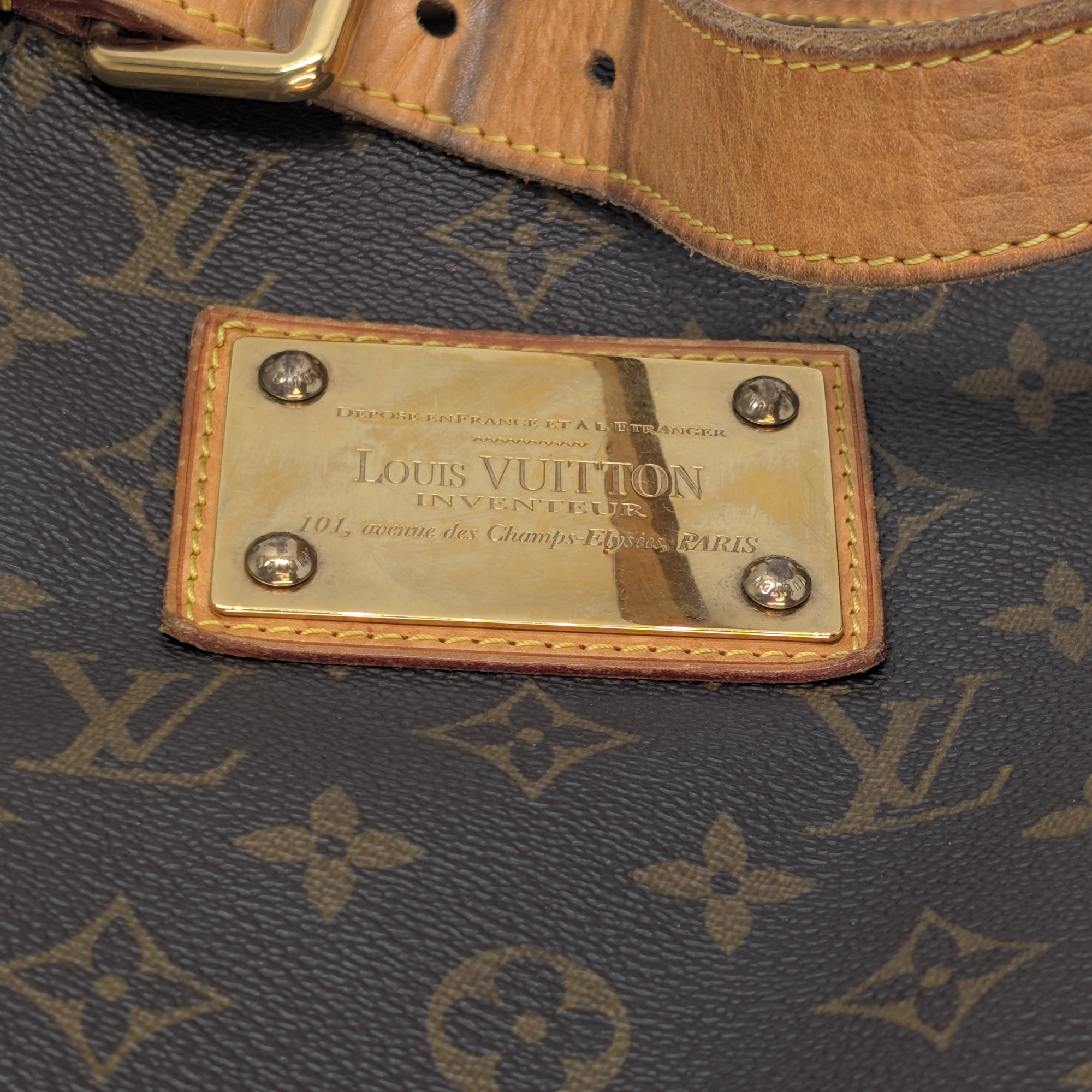 Louis Vuitton Galliera Monogram PM Shoulder Bag