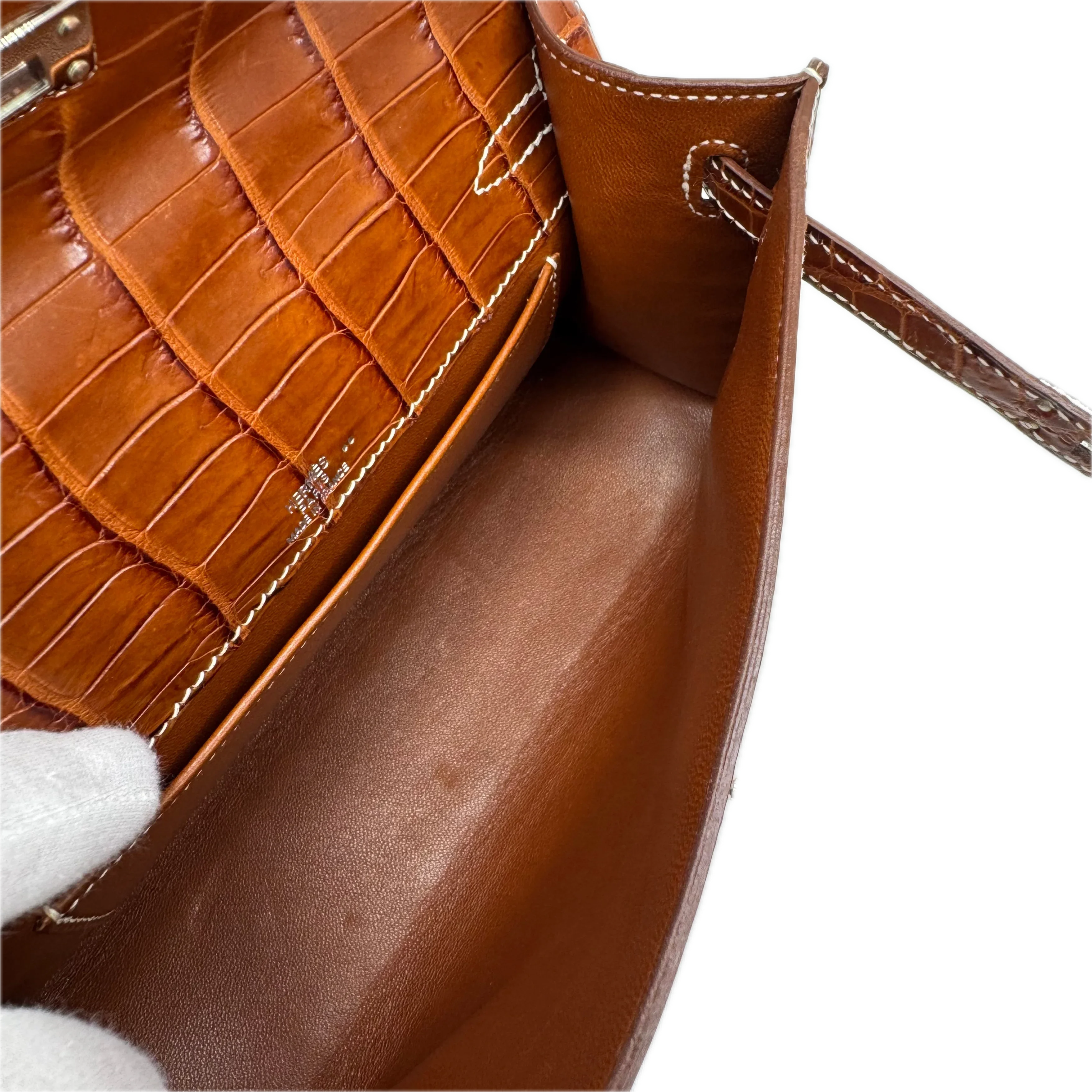 Hermes Kelly Pochette Fauve Niloticus Crocodile PHW □ J Stamp - Lost Designer