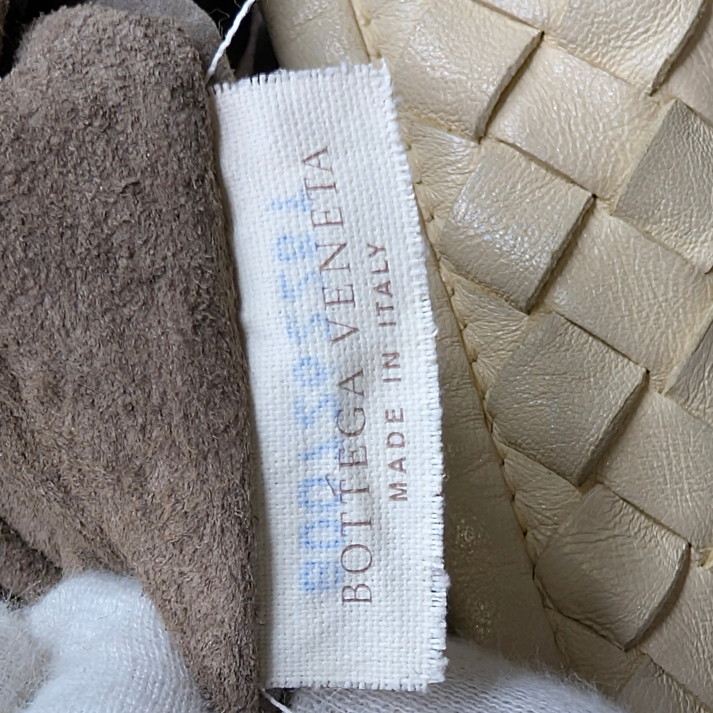 Bottega Veneta Intrecciato Large Hobo Bag Beige