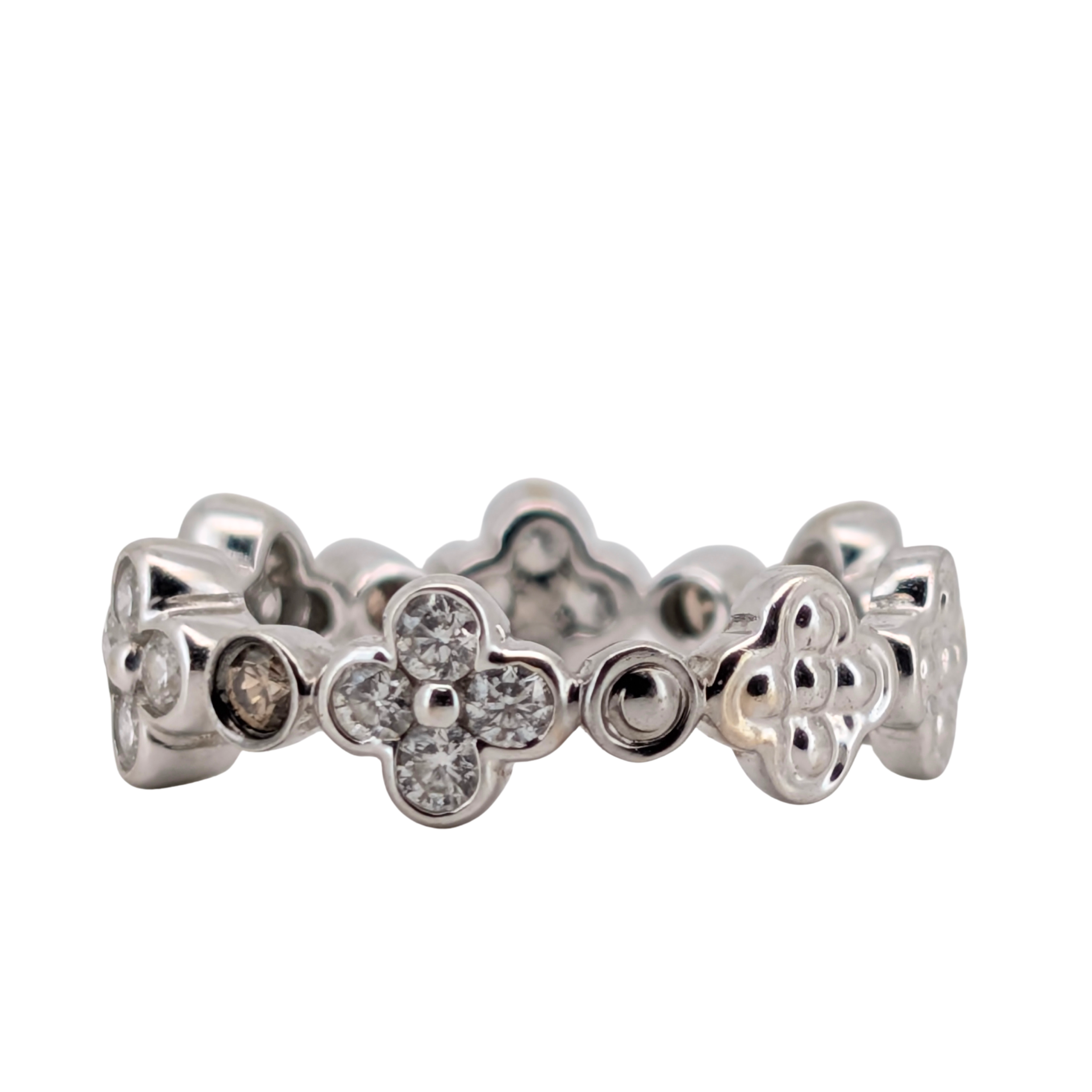 0.75Ct Diamond Quatrefoil & Bezel Set Ring In 18K White Gold