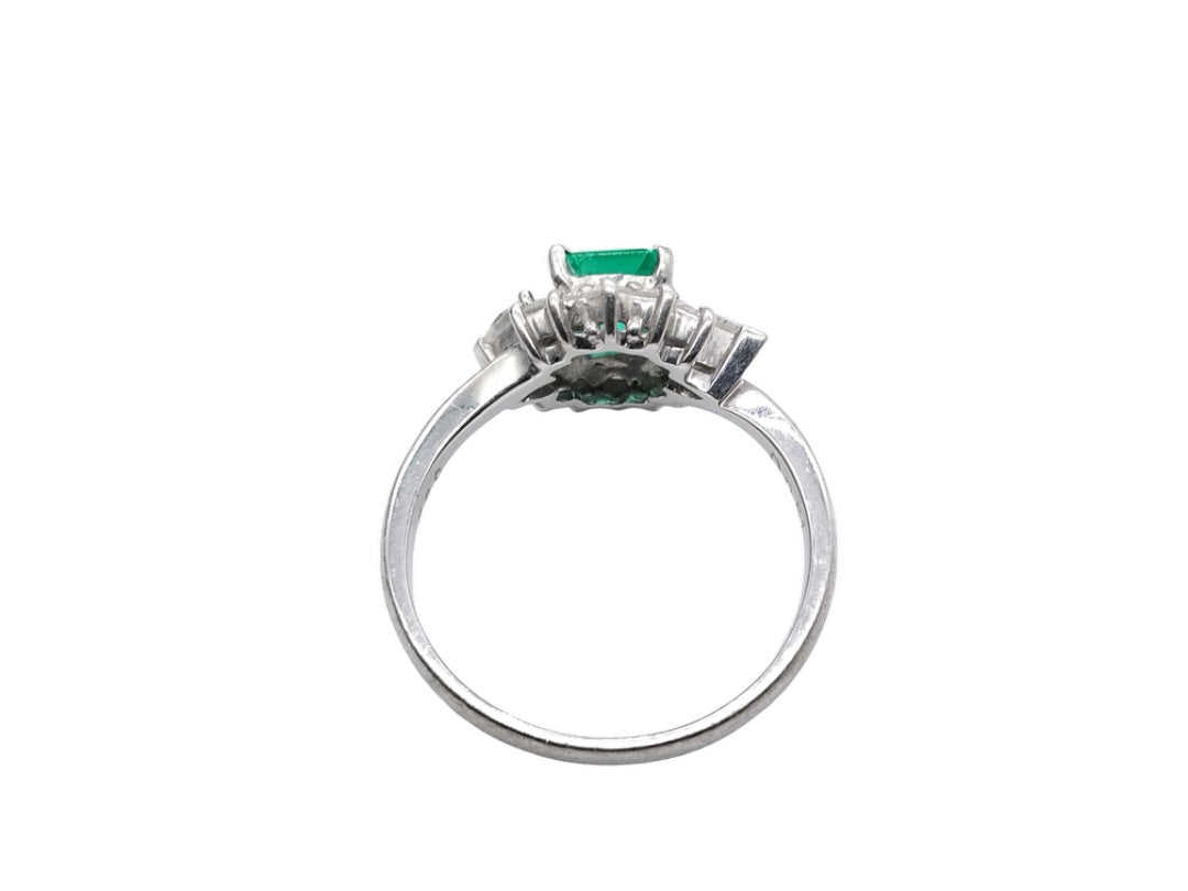 Platinum 900 Natural Emerald 0.82CT & Diamond 0.51CT Cluster Ring SIZE L½