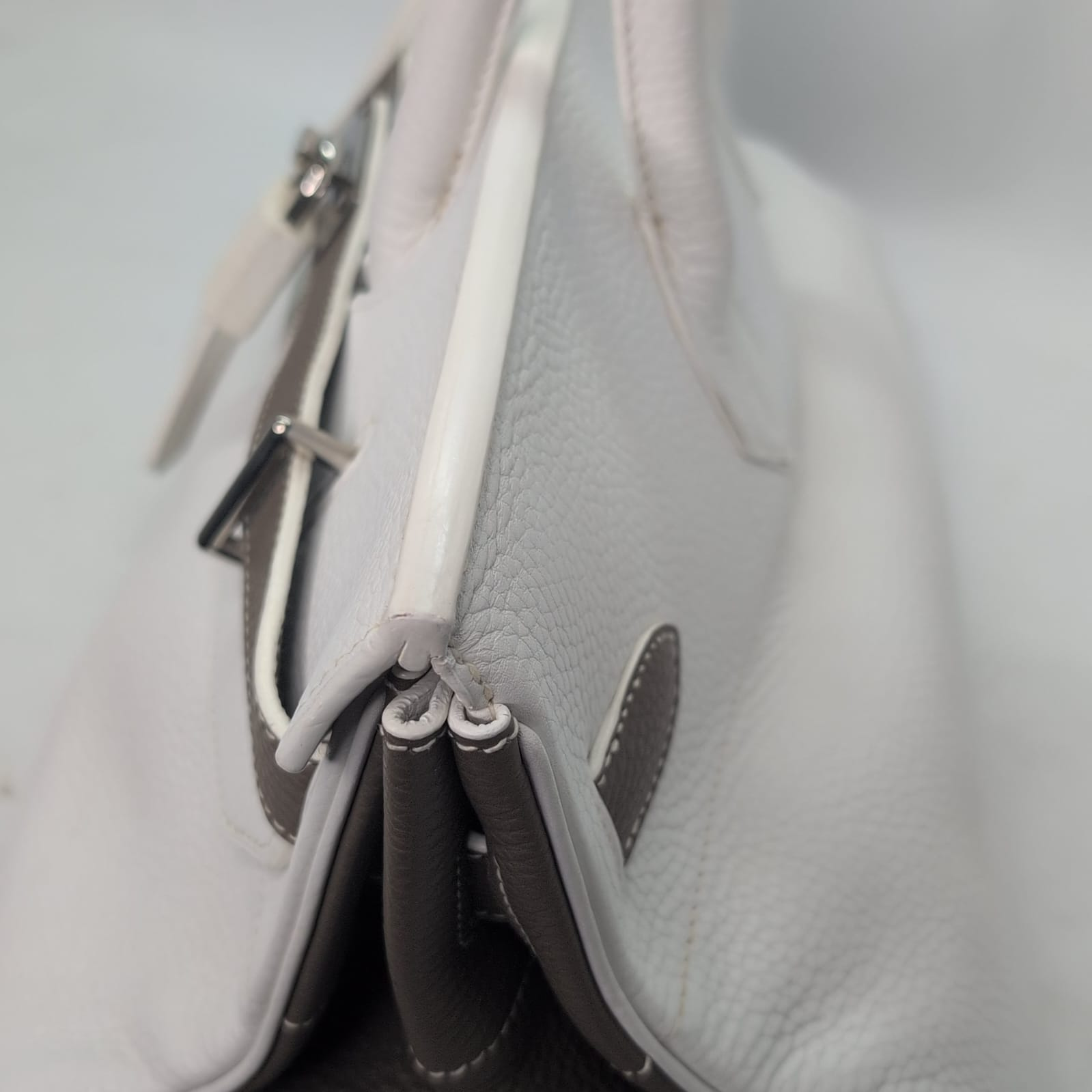 Hermès Birkin Shoulder 42 White Etoupe Clemence Palladium Hardware □J Stamp