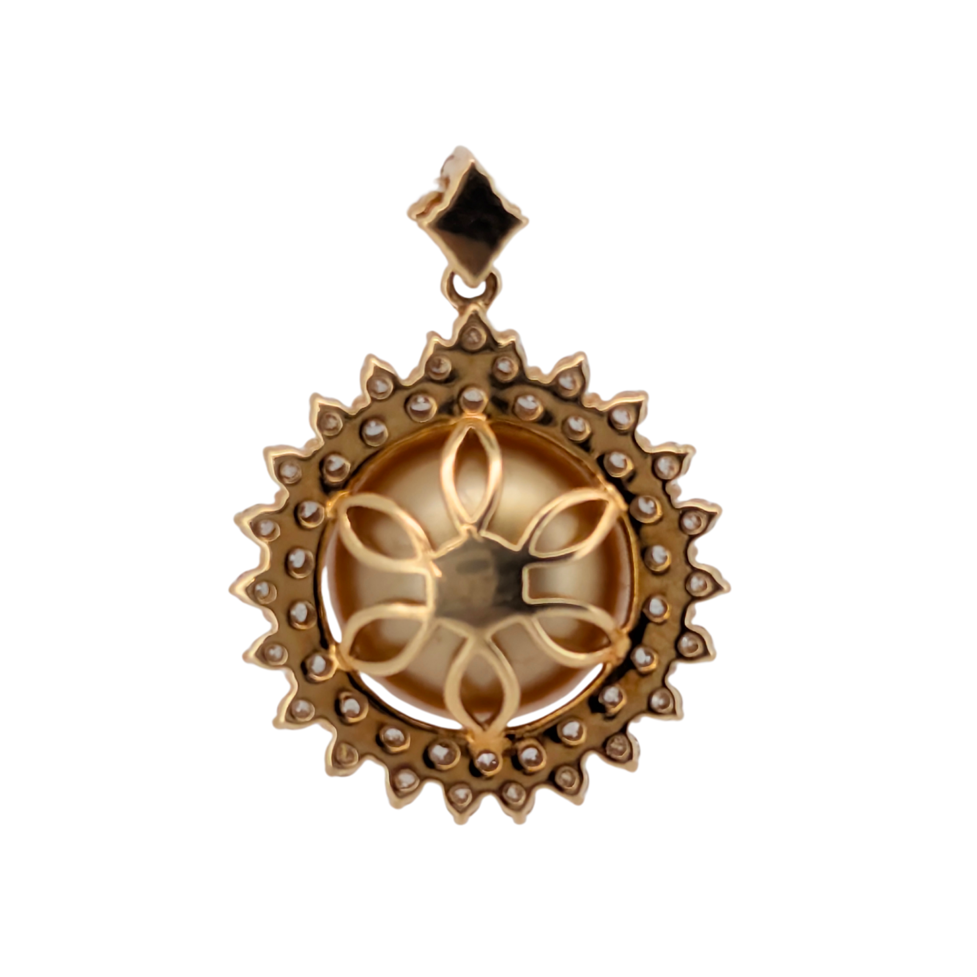0.80Ct Natural Diamond South Sea Pearl Pendant In 18K Gold
