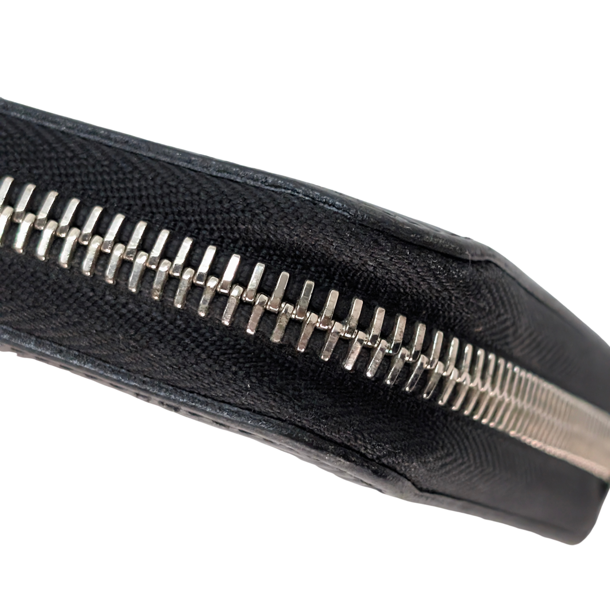 Louis Vuitton Zippy Epi Long Wallet Black