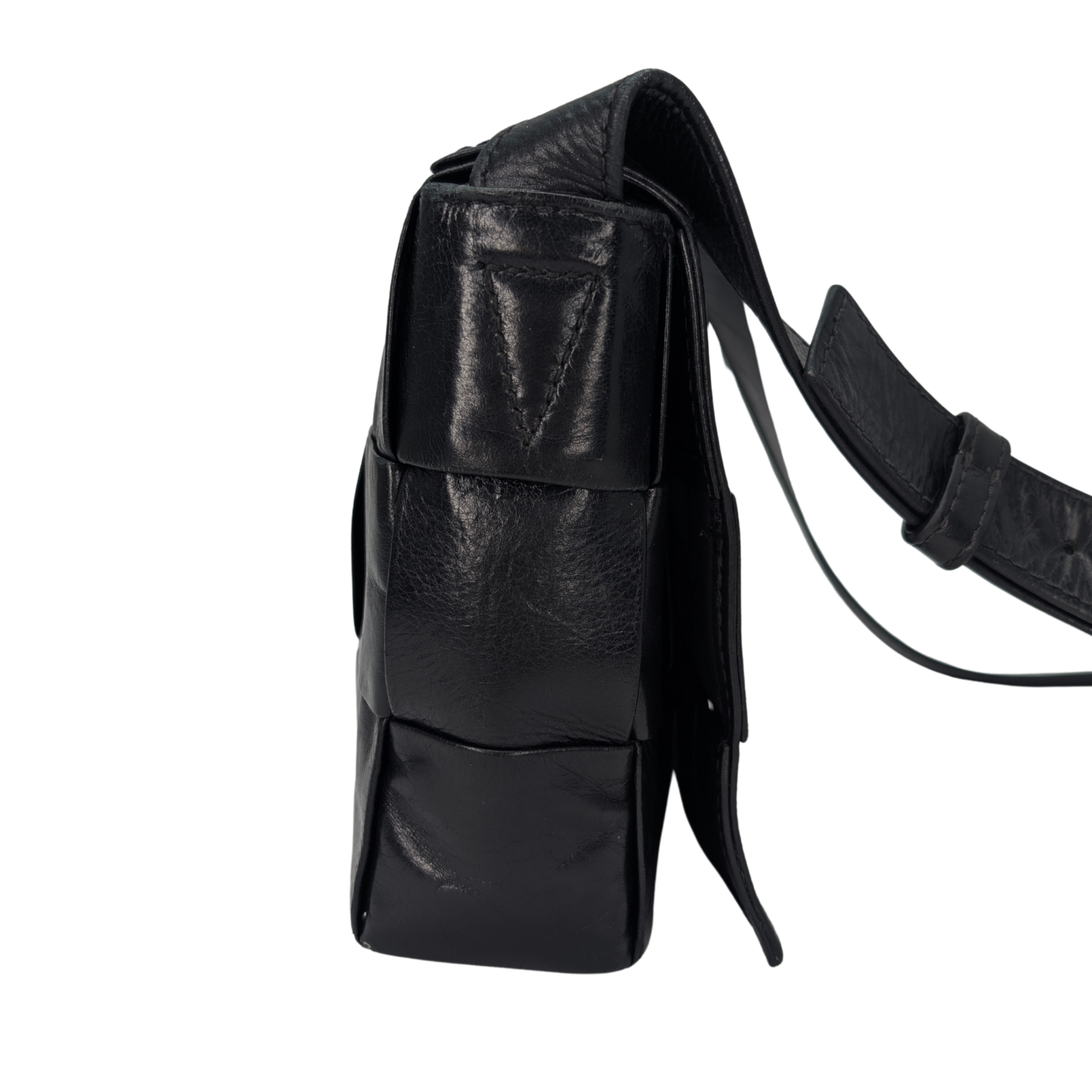 Bottega Veneta Intrecciato Cassette Bag Black