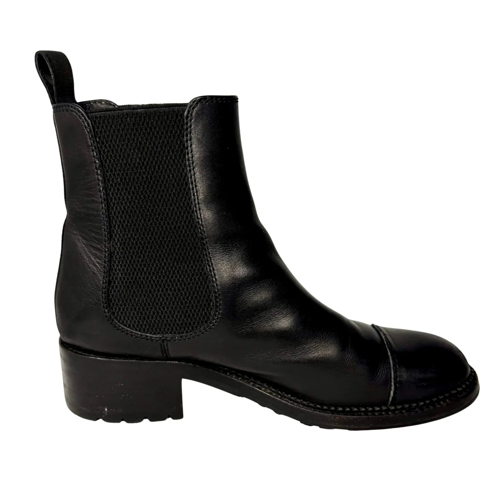 Chanel Black Calfskin Elastic Ankle Boots – Size 36