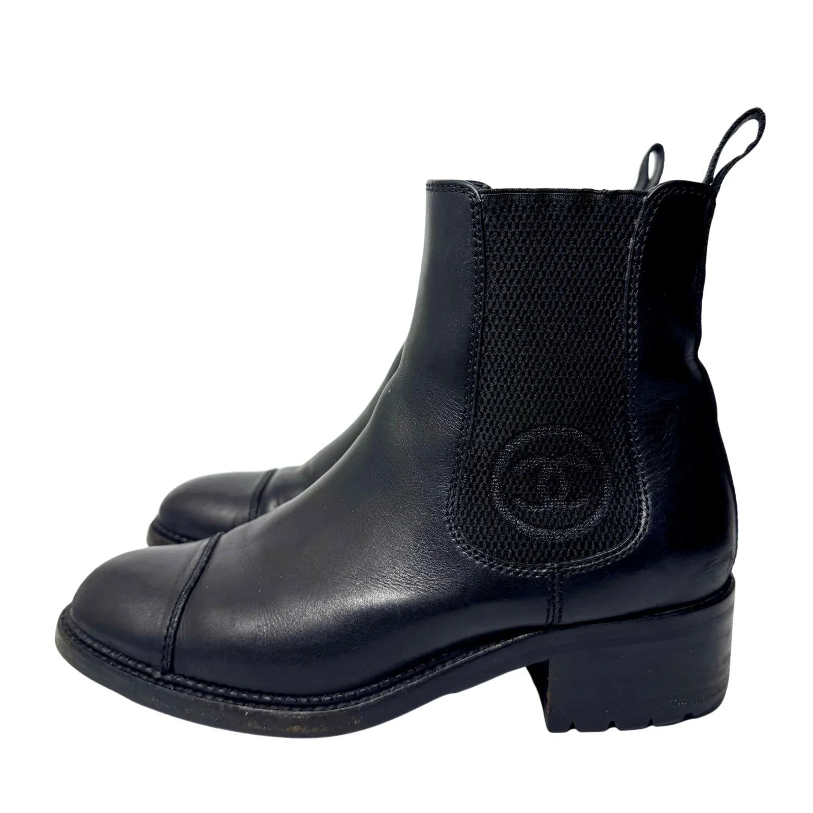 Chanel Black Calfskin Elastic Ankle Boots – Size 36