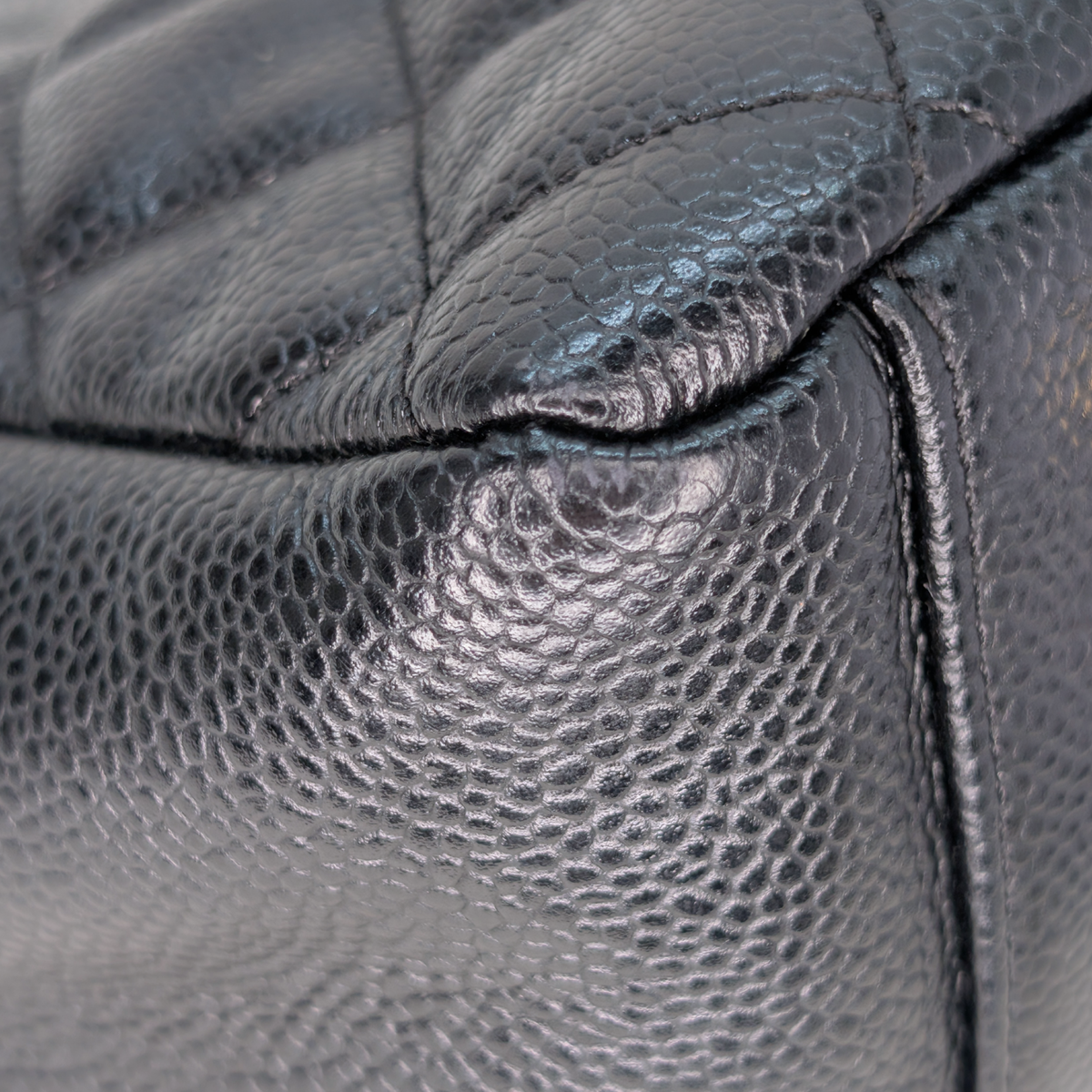 Chanel Shopping Tote Caviar Black