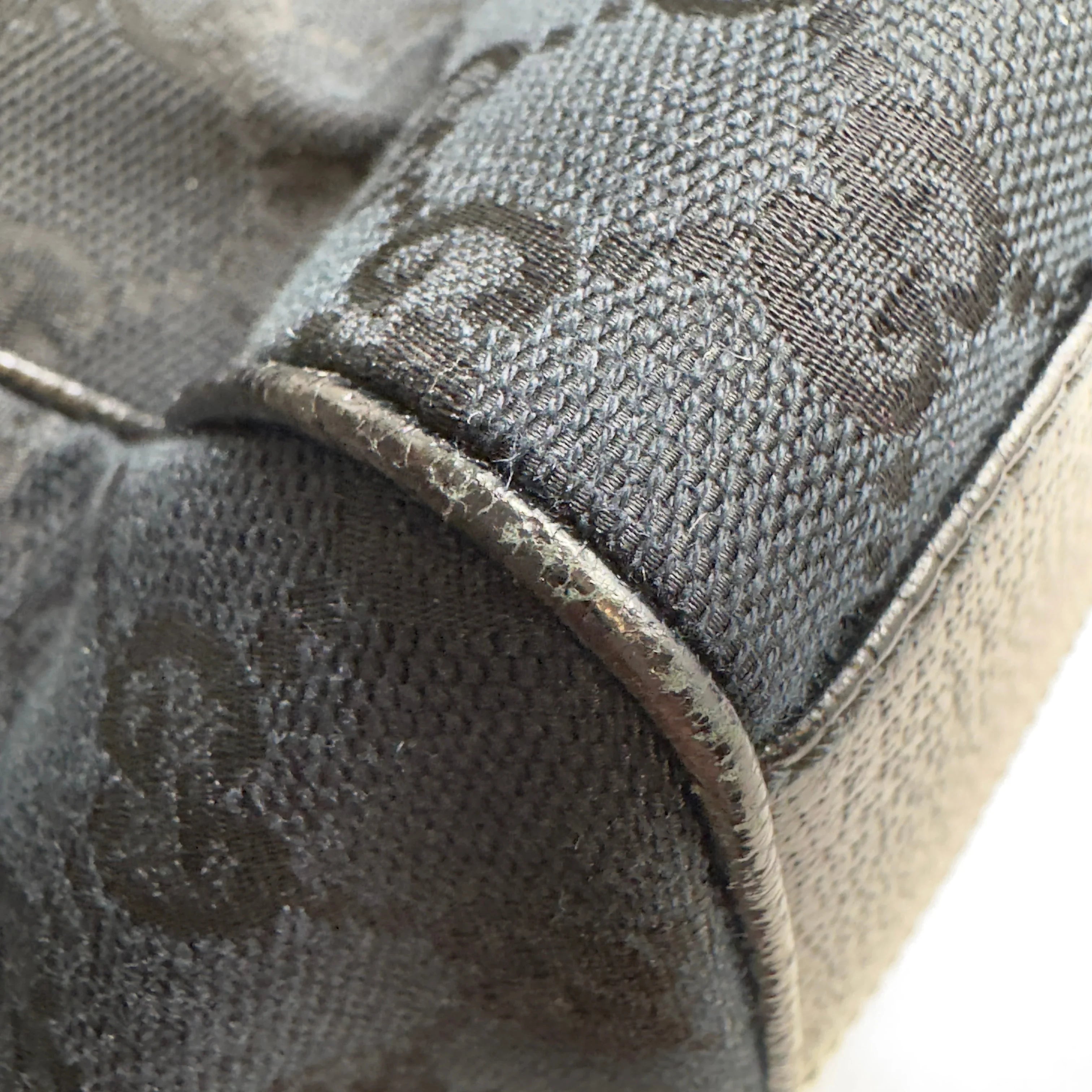 Gucci Boston Bag GG Supreme Black - Lost Designer