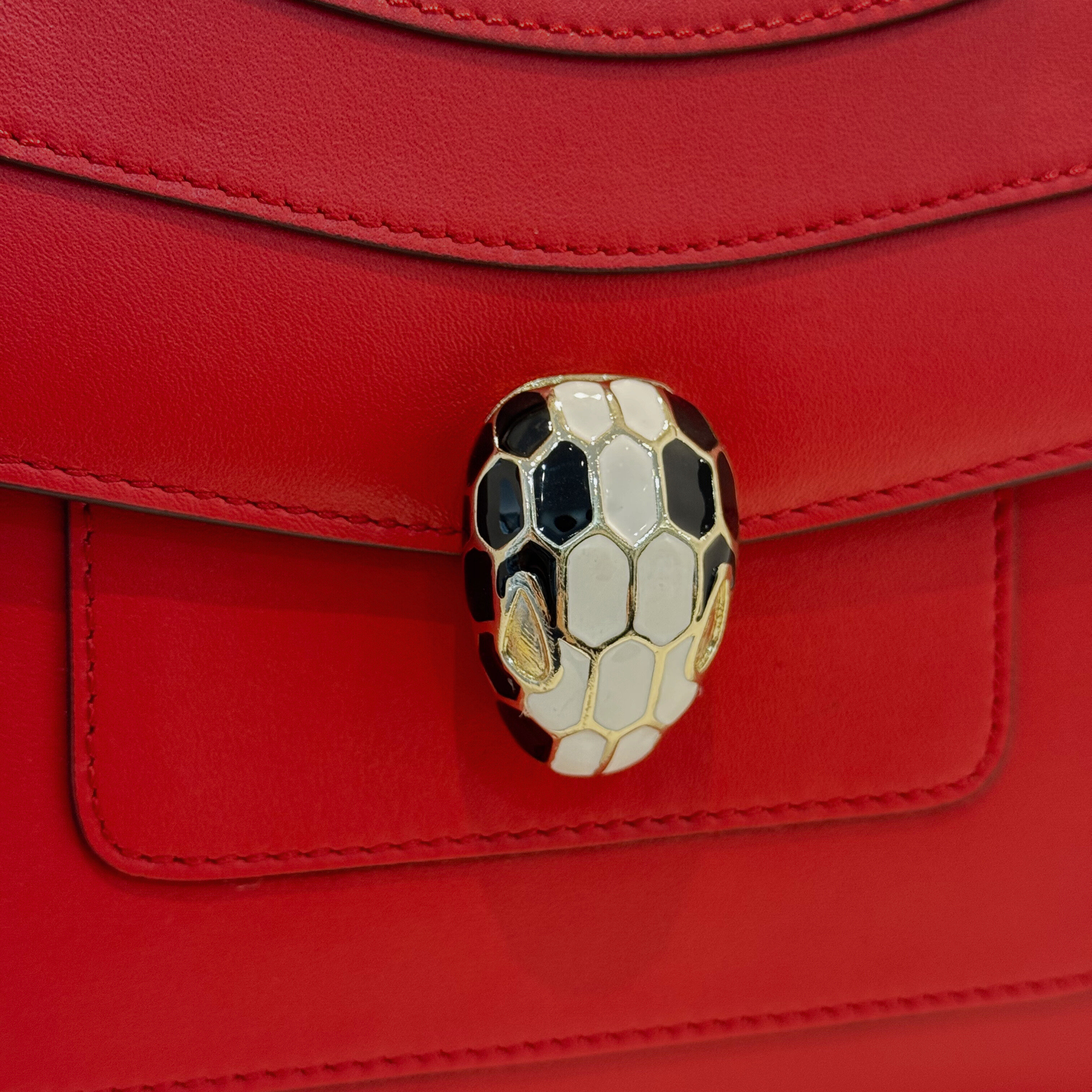 Bvlgari Serpent Forever Shoulder Bag Calfskin Red