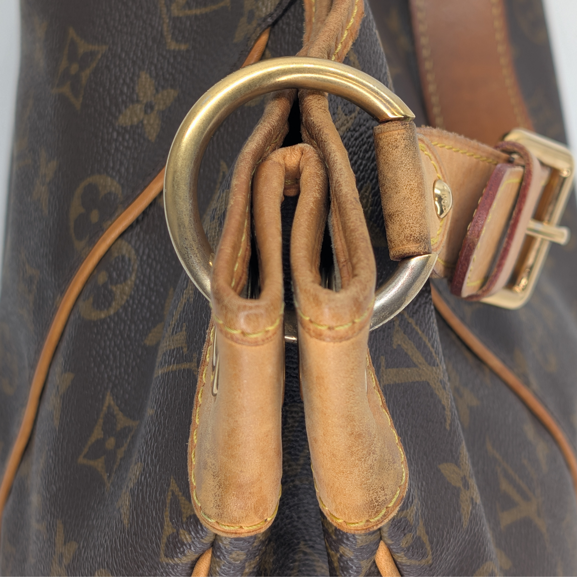 Louis Vuitton Galliera Monogram PM Shoulder Bag
