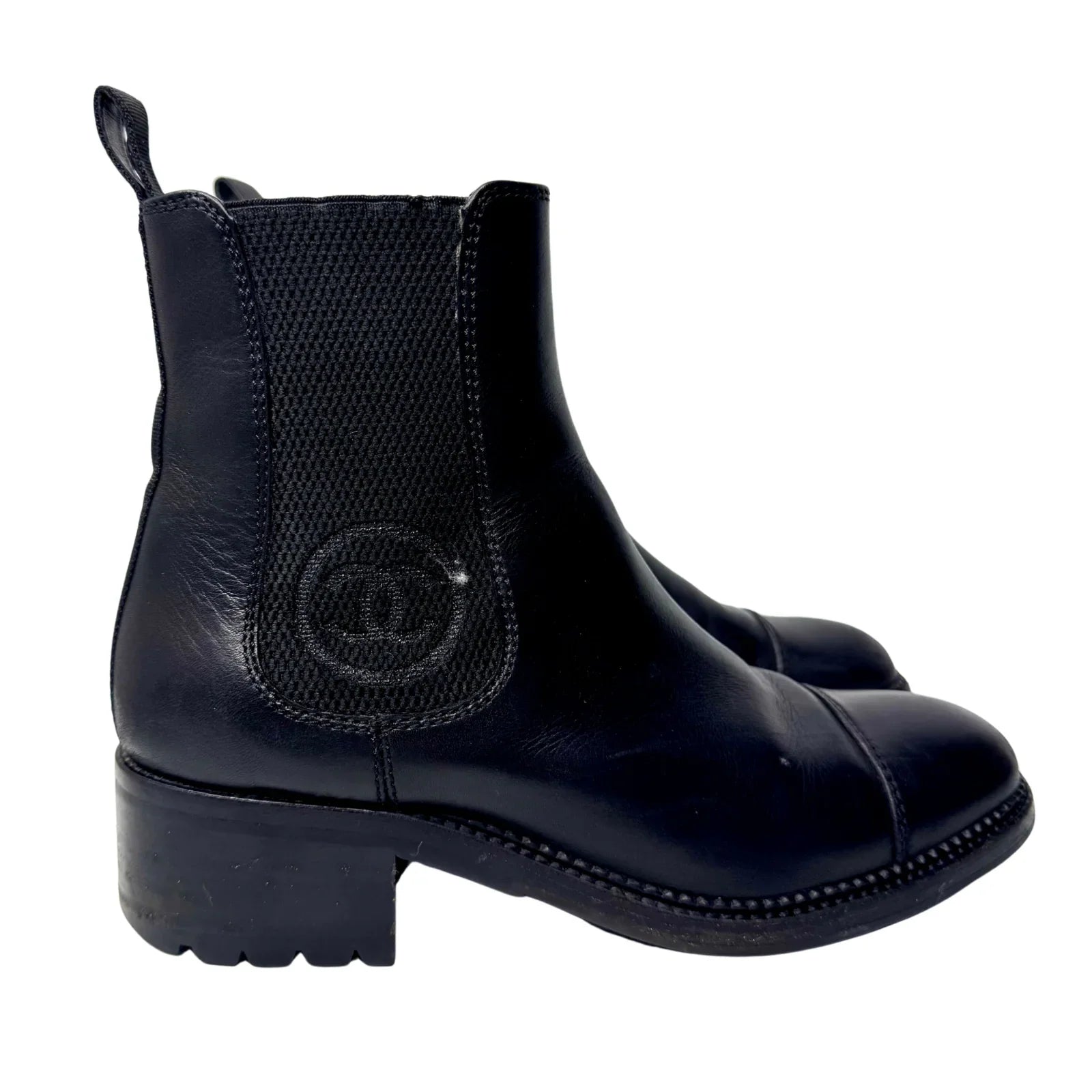 Chanel Black Calfskin Elastic Ankle Boots – Size 36