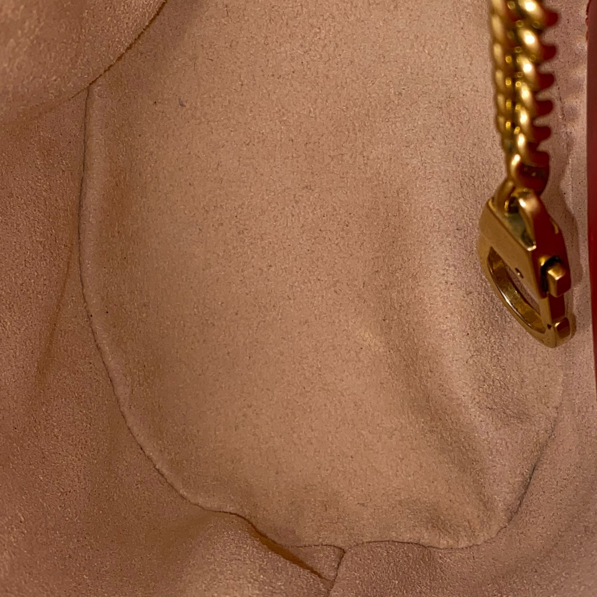Gucci Calfskin Matelassé Mini GG Marmont Bucket Bag – Hibiscus Red