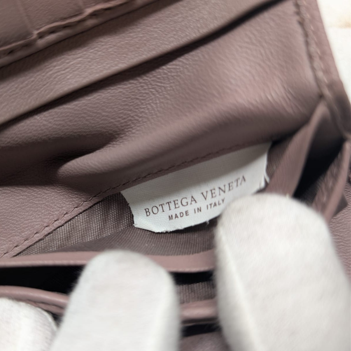 Bottega Veneta Intreciatto Vintage Wallet Leather Pink