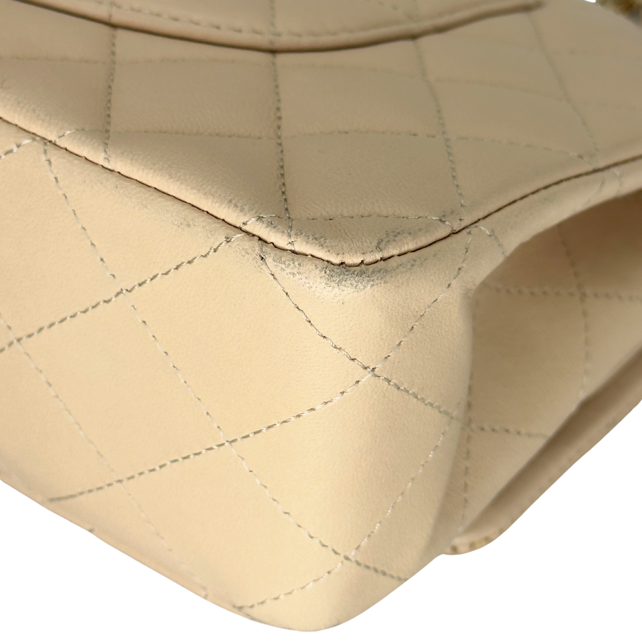 Chanel classic Double Flap Medium Lambskin Beige