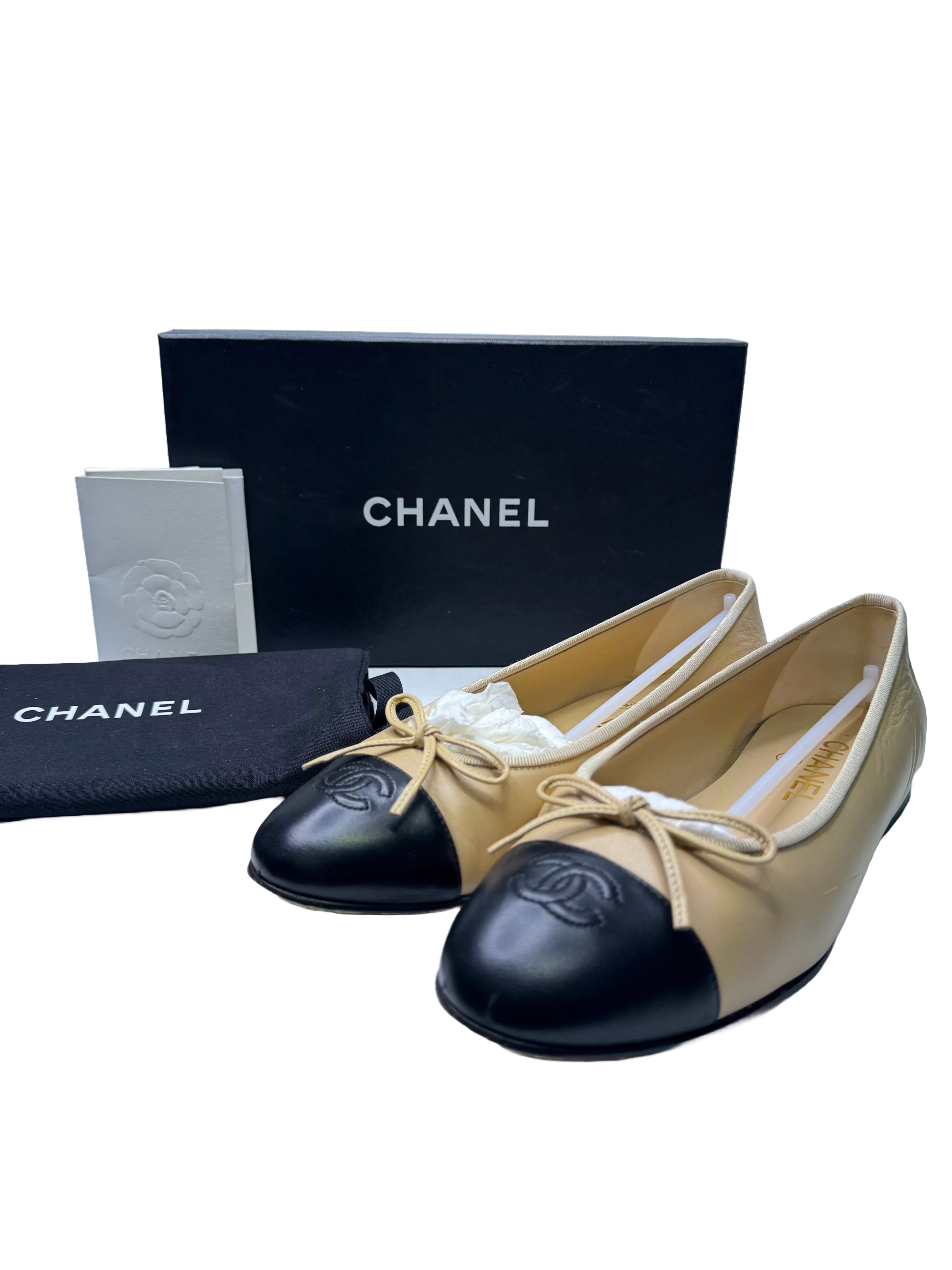 Chanel Lambskin Leather CC Logo Ballerina Ballet Flats 39