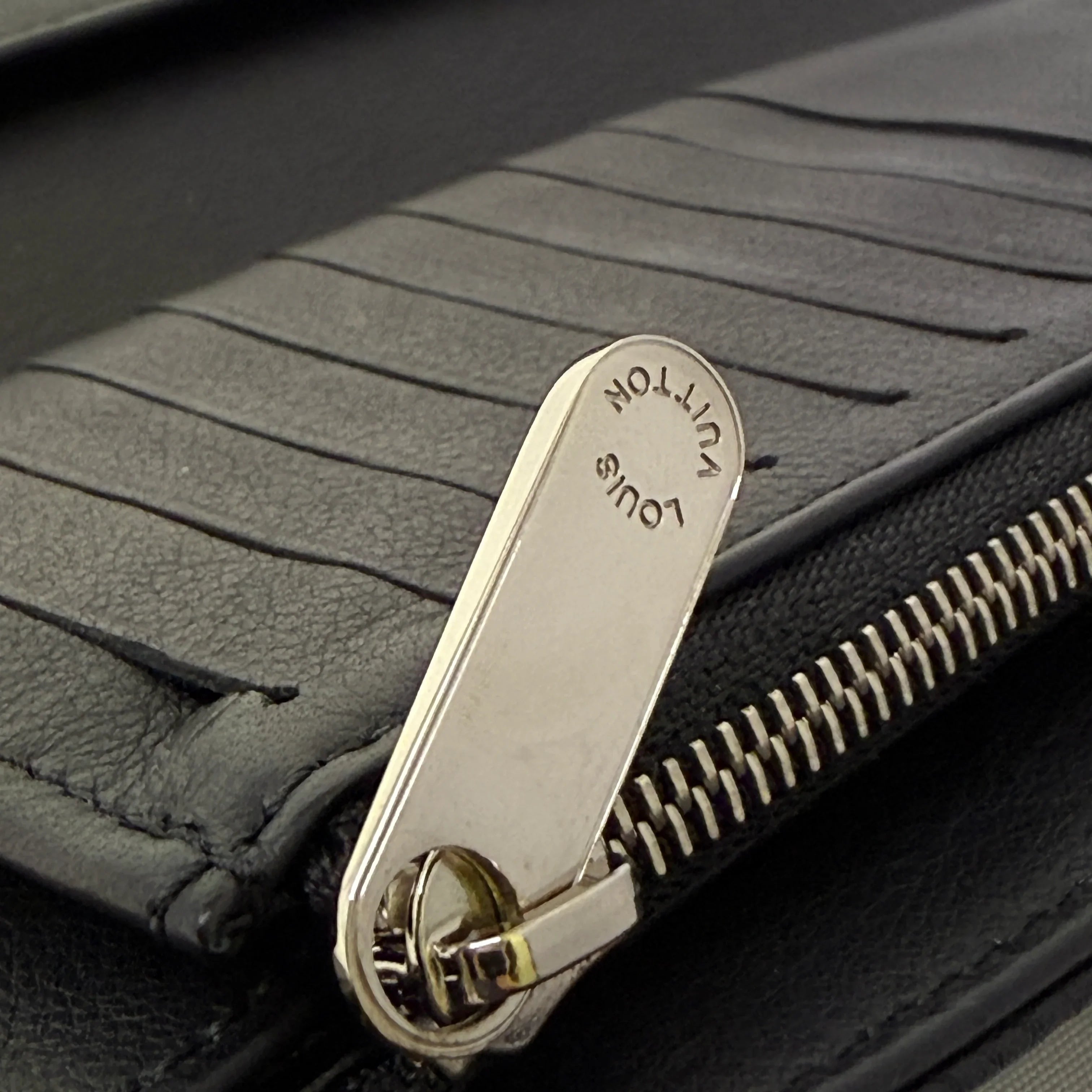 Louis Vuitton Mahina Amelia Long Wallet Black
