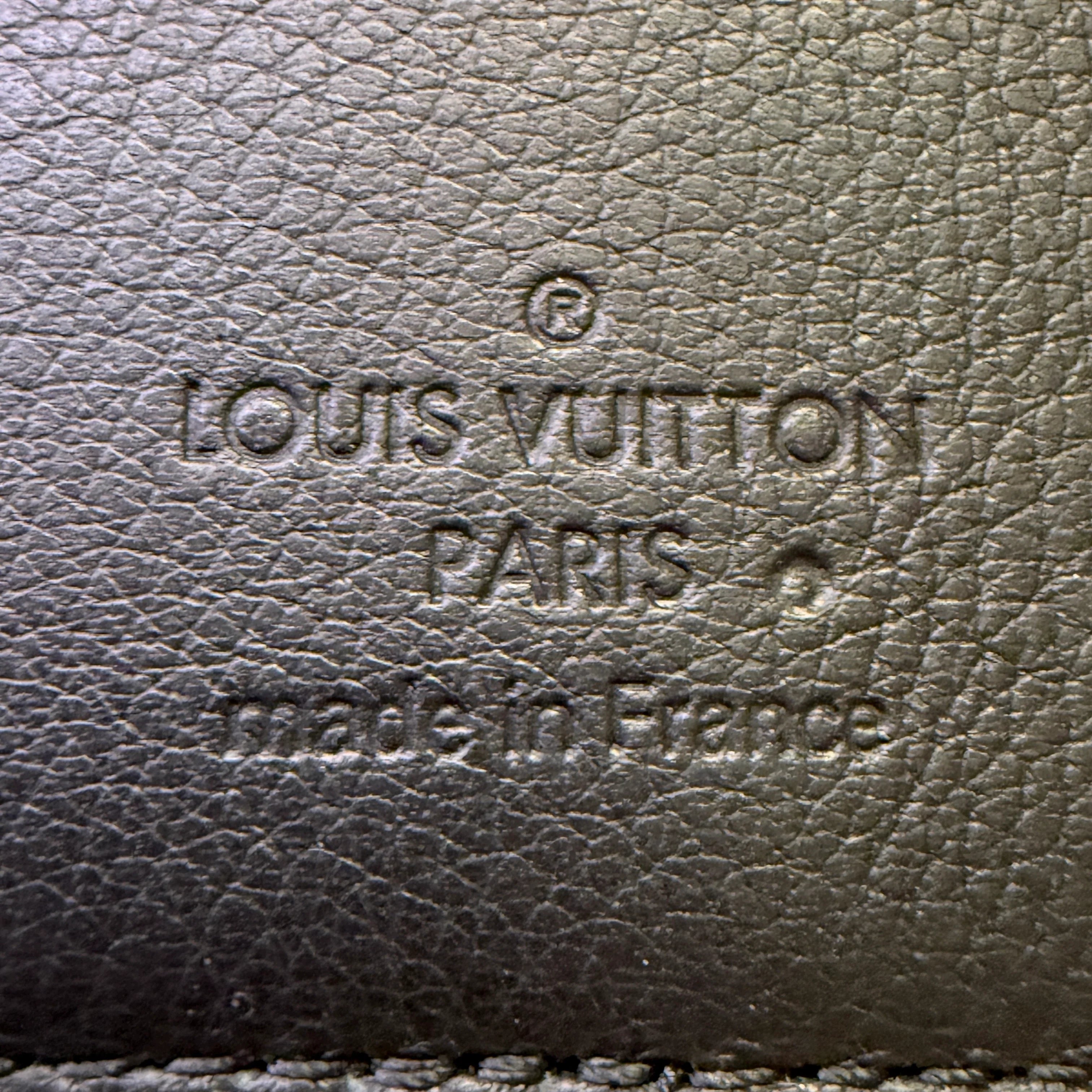 Louis Vuitton Mahina Amelia Long Wallet Black