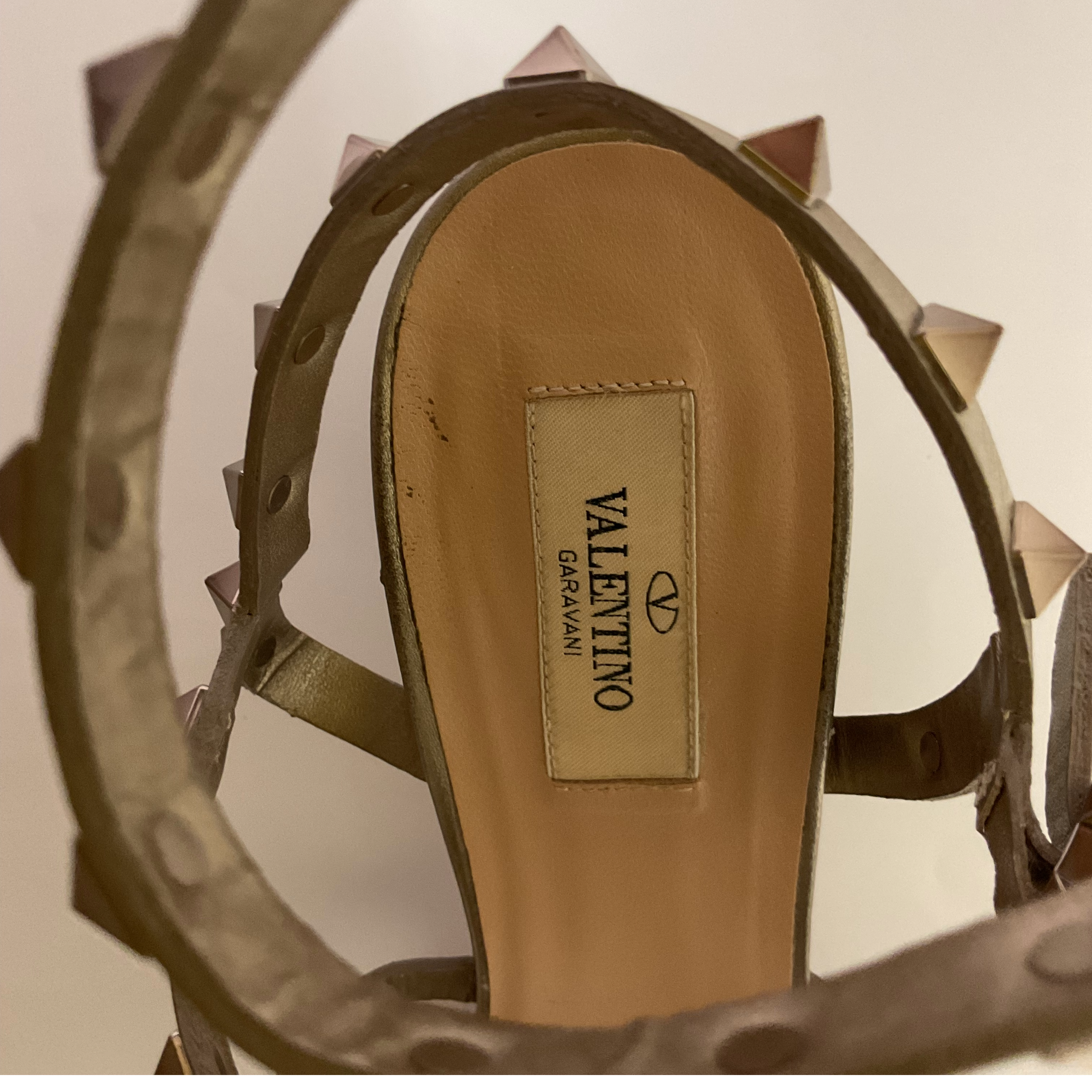 Valentino Rock Stud Heels Beige/Gold 41