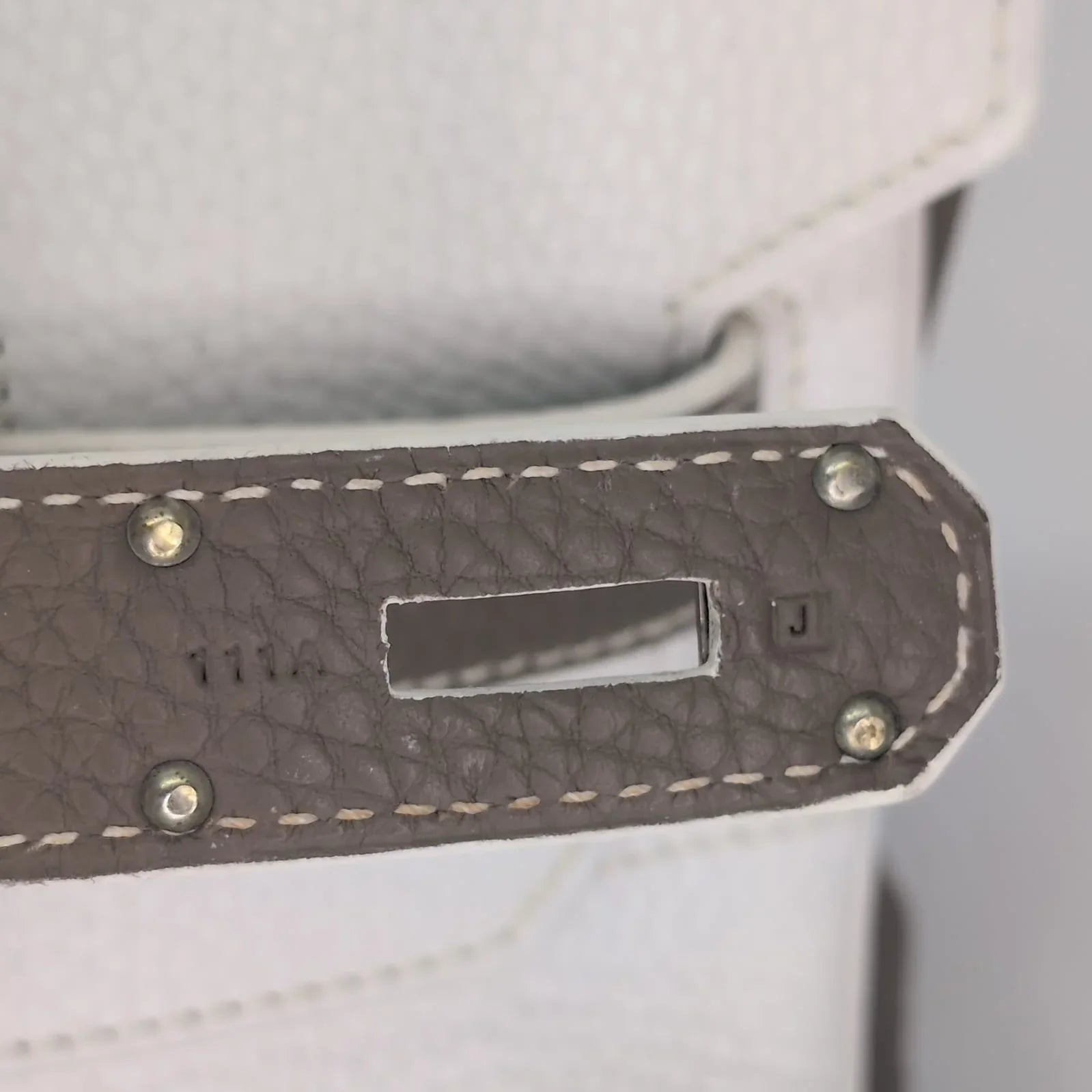 Hermès Birkin Shoulder 42 White Etoupe Clemence Palladium Hardware □J Stamp - Lost Designer