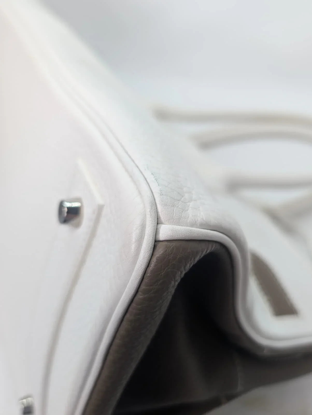 Hermès Birkin Shoulder 42 White Etoupe Clemence Palladium Hardware □J Stamp - Lost Designer