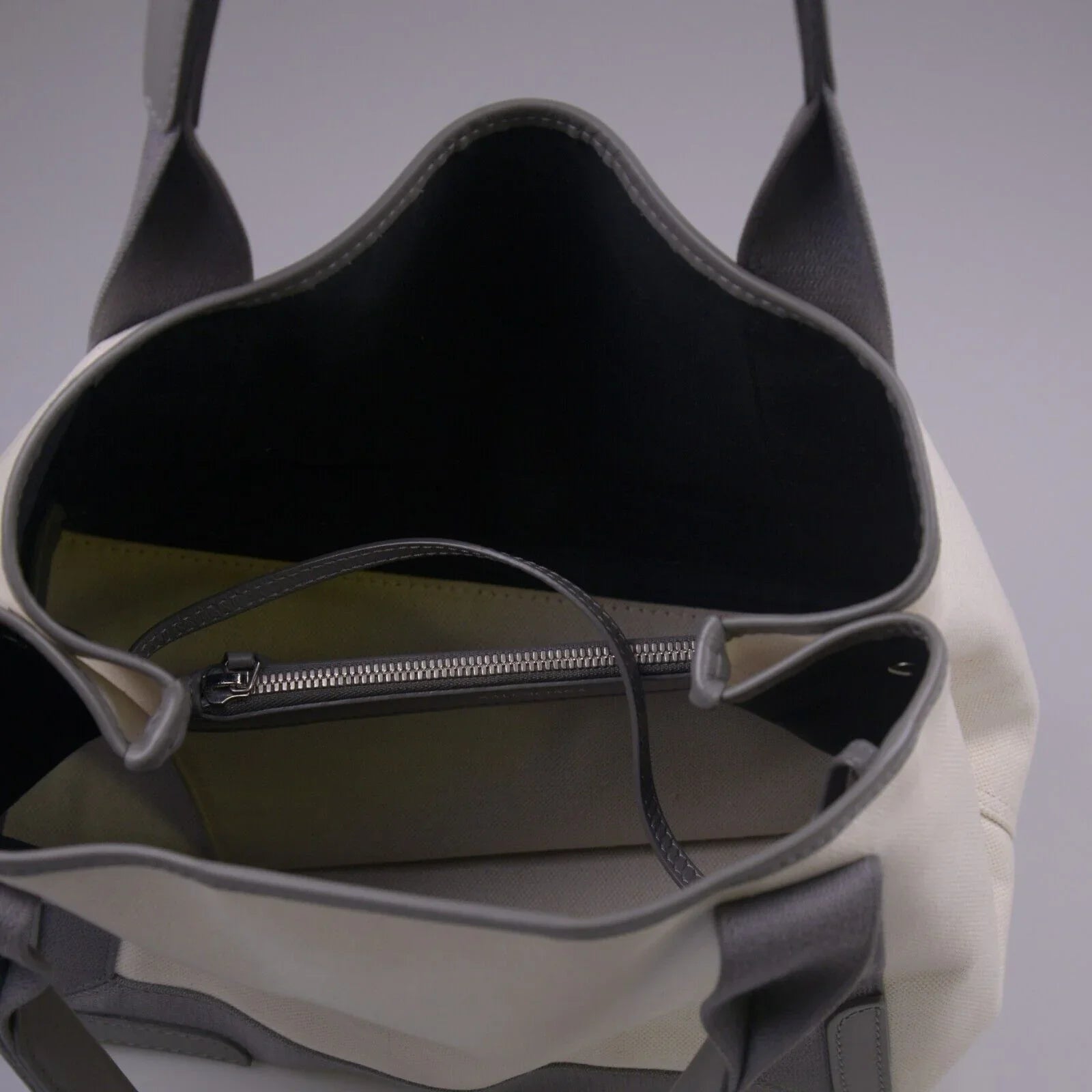 Balenciaga Cabas Small S Tote Bag Grey