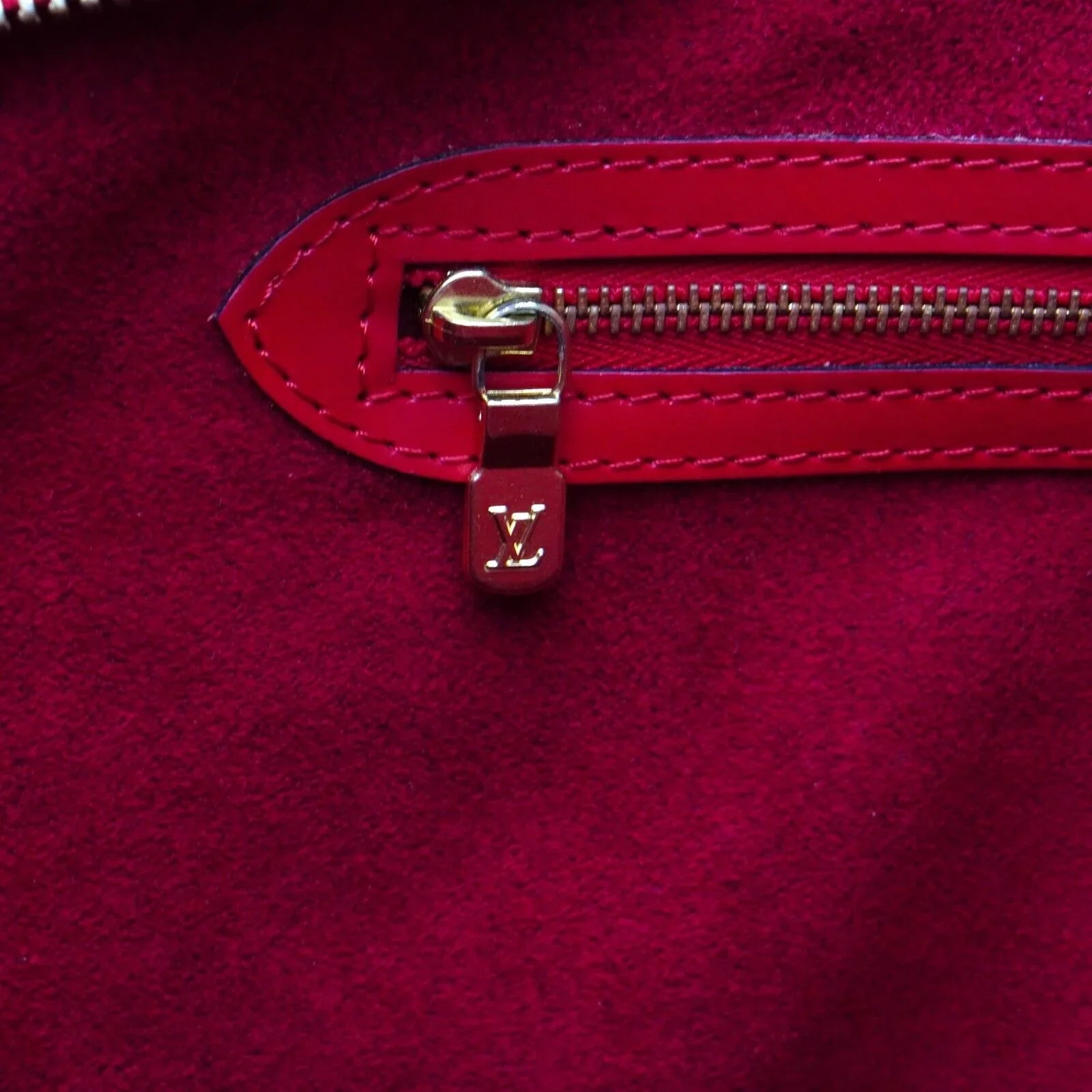 Louis Vuitton Saint Jacques Epi Leather Shoulder Bag Red