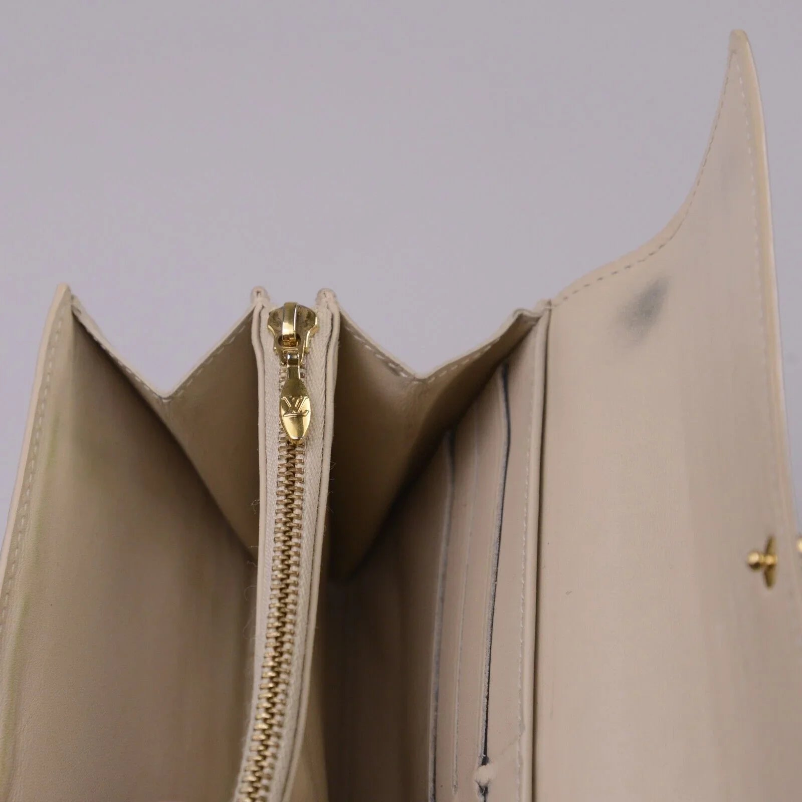 Louis Vuitton Vernis Beige Patent Monogram Continental Wallet