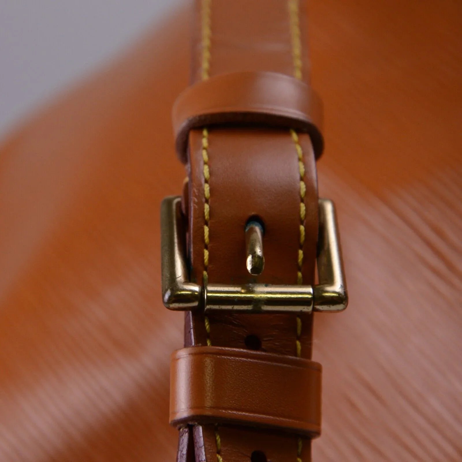 Louis Vuitton Epi Noe Bucket Petit Mini Bag Brown