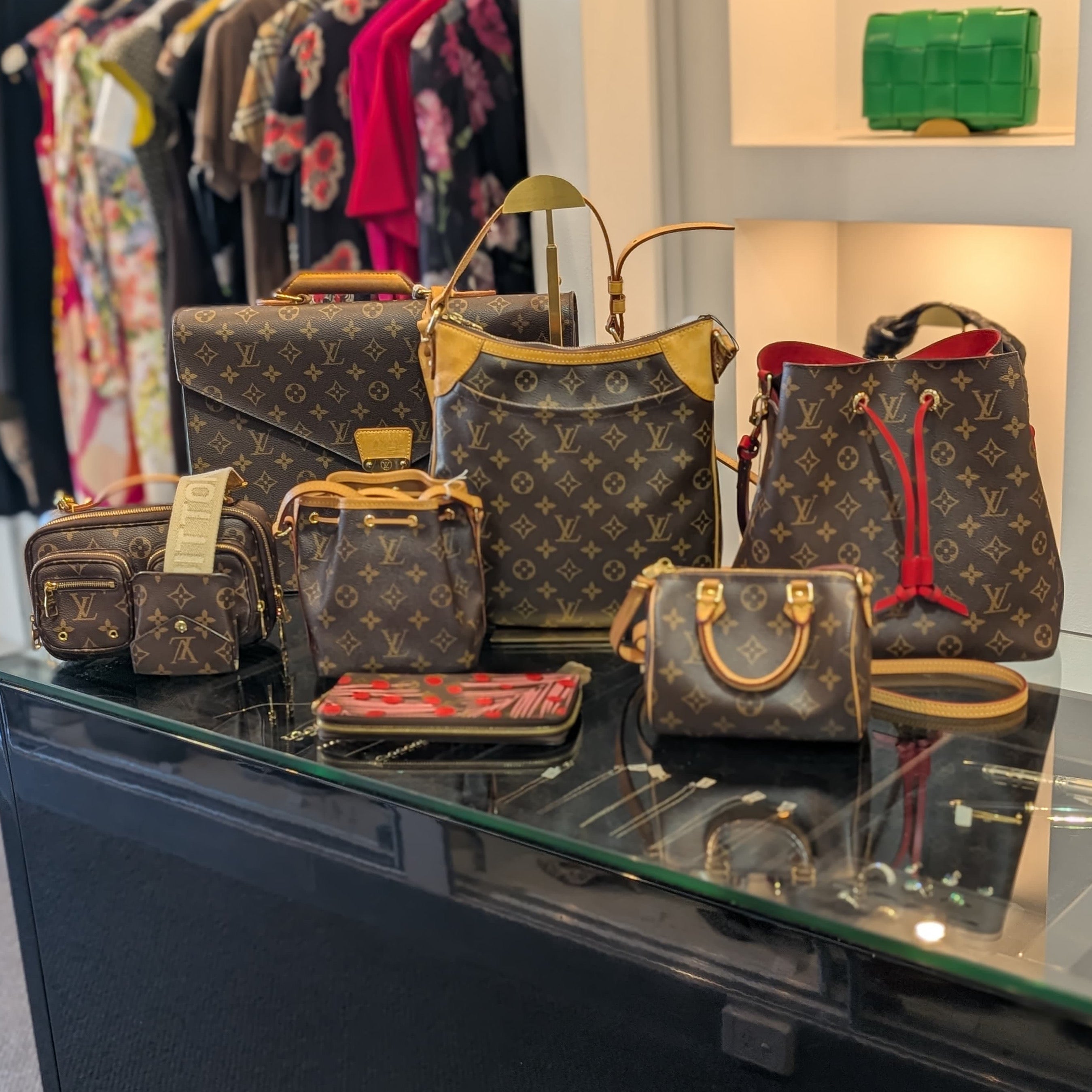 Second Hand Louis Vuitton Bags - Lost Designer