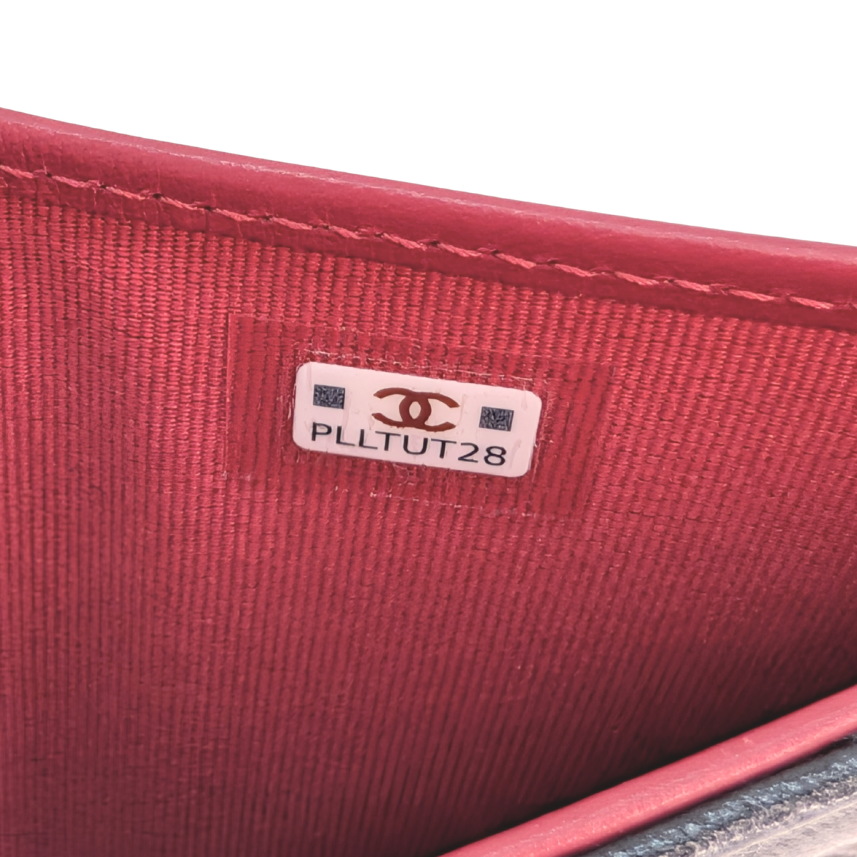 Chanel 19 Short Wallet Lambskin
