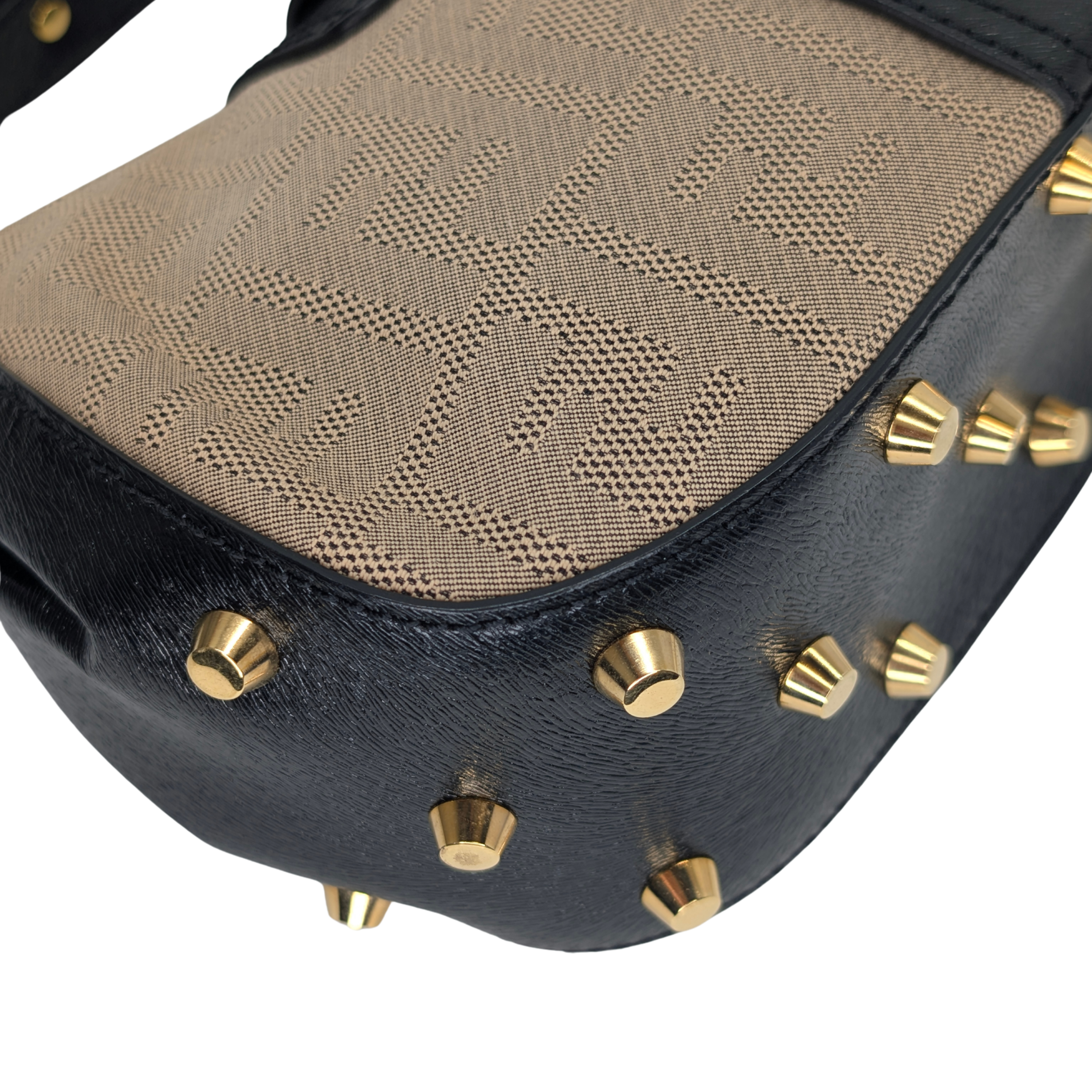 Fendi Logo Flap Baguette Bag Beige X Black