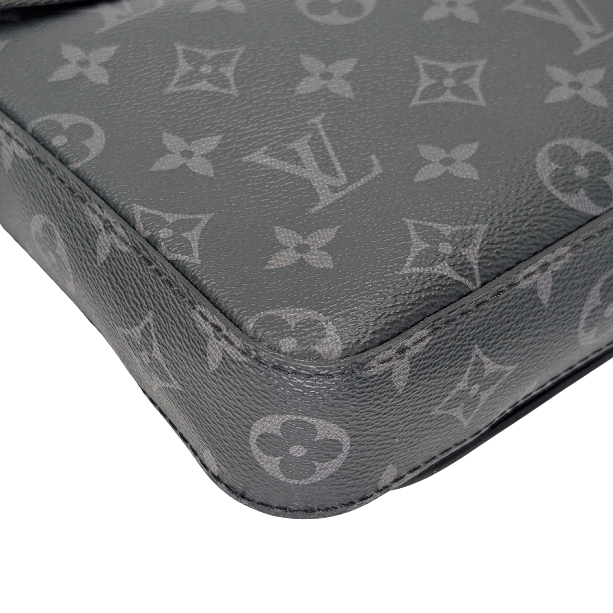 Louis Vuitton Trio Messenger Monogram Bag Black