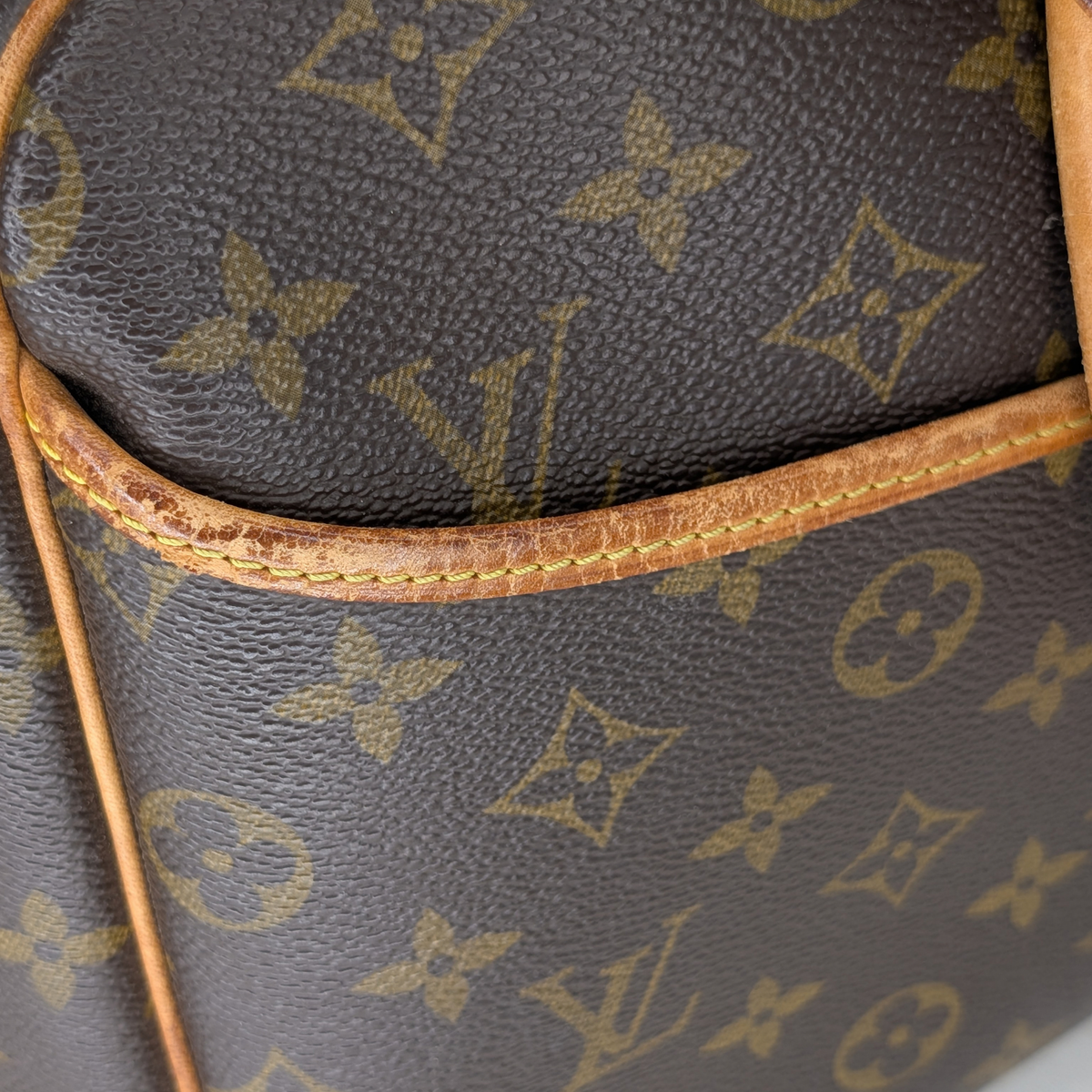 Louis Vuitton Deauville Monogram Bag
