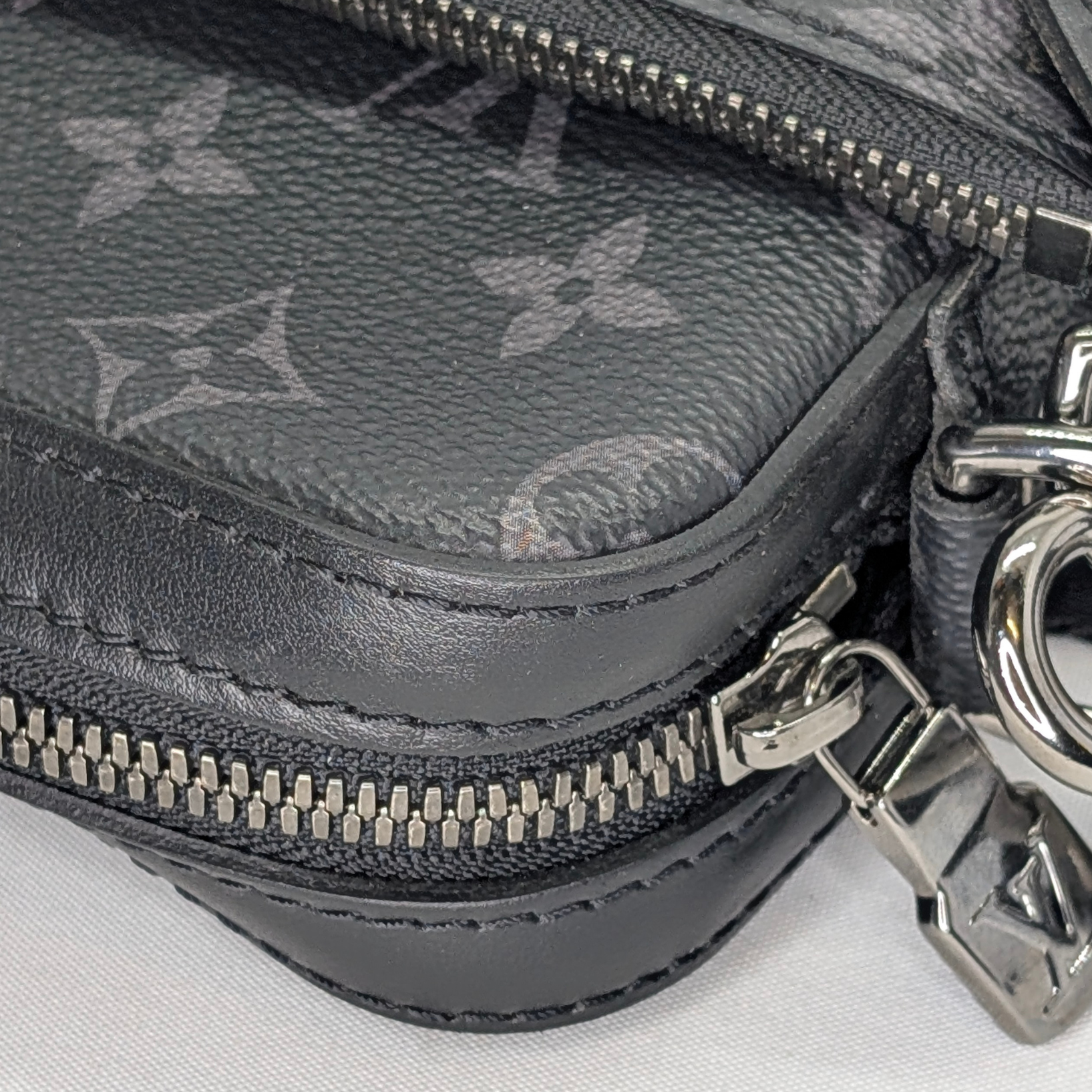 Louis Vuitton Trio Messenger Monogram Bag Black