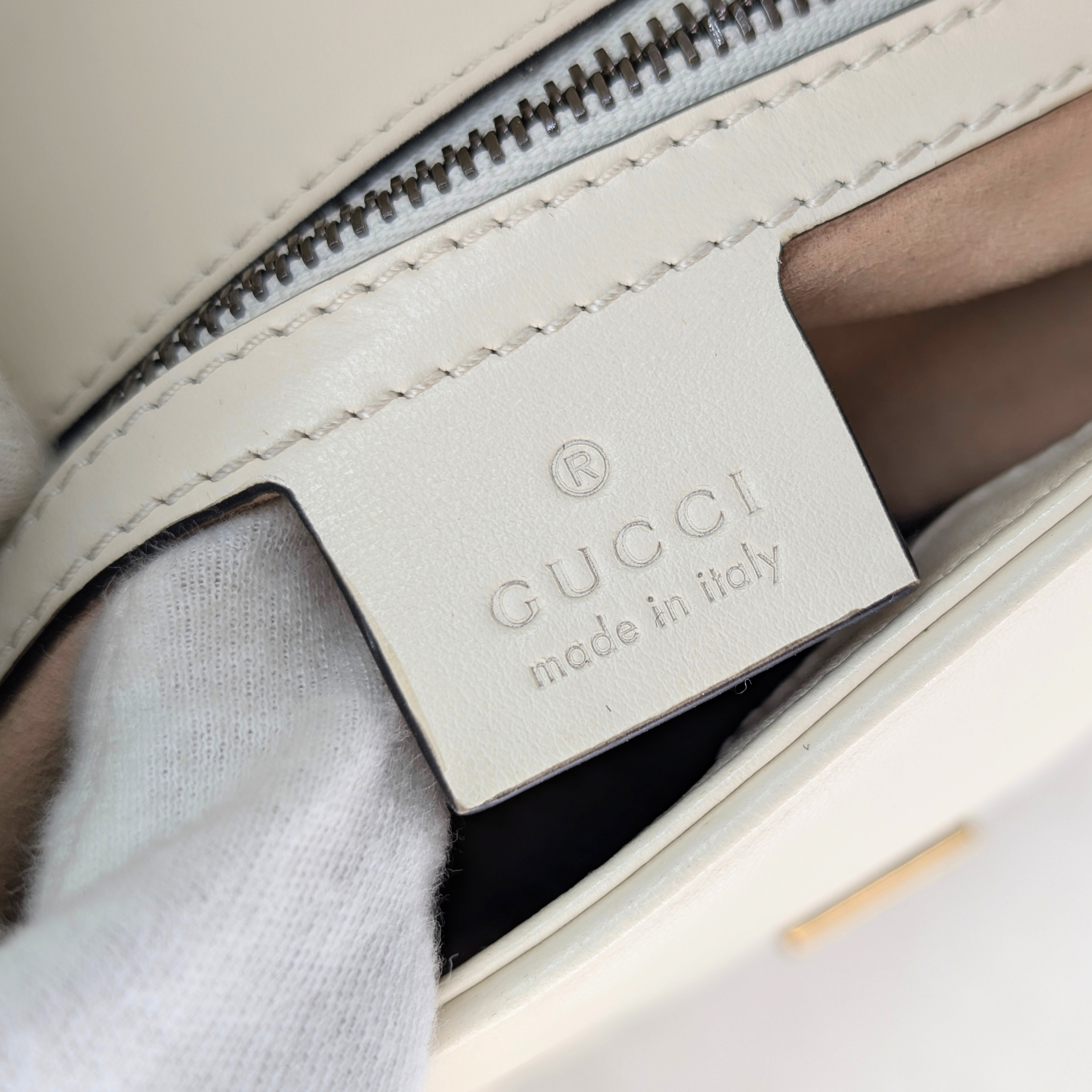 Gucci GG Marmont Matelasse Medium Shoulder Bag White