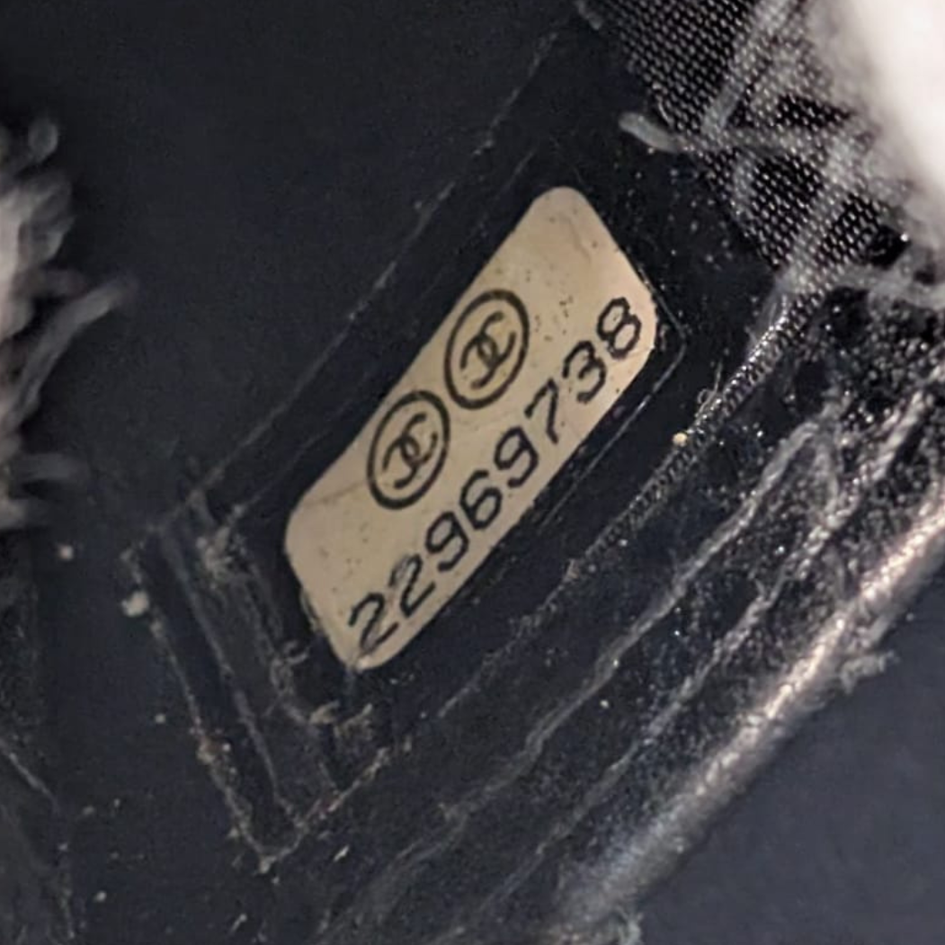 Chanel Classic Black Card Holder Black