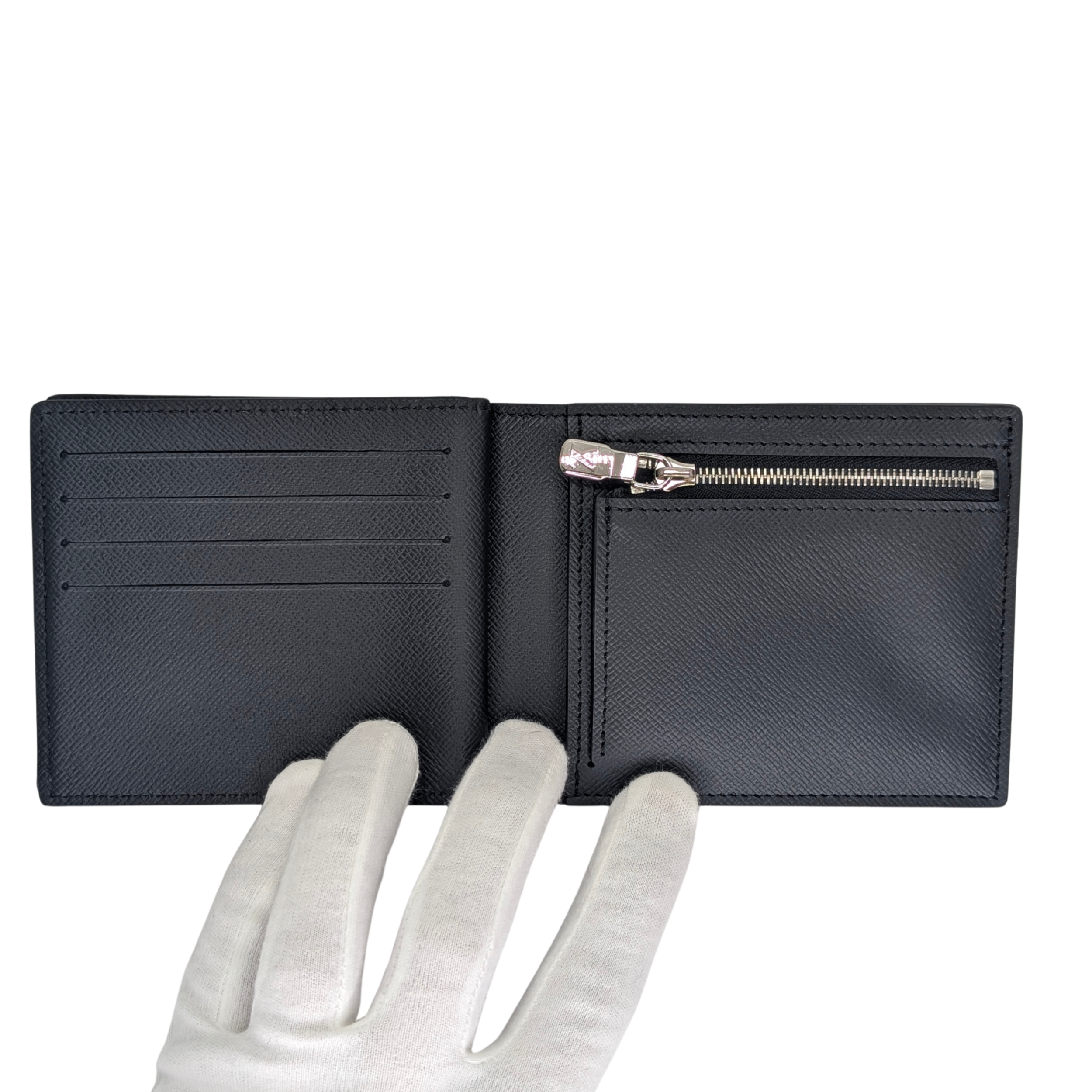 Louis Vuitton Bifold Men's Wallet Leather Black